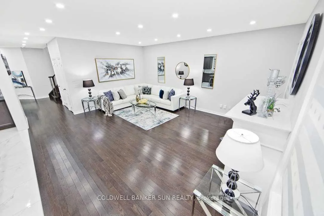Photo 8 of 24 Hamilton Court, Caledon, Rural Caledon — HOMEH