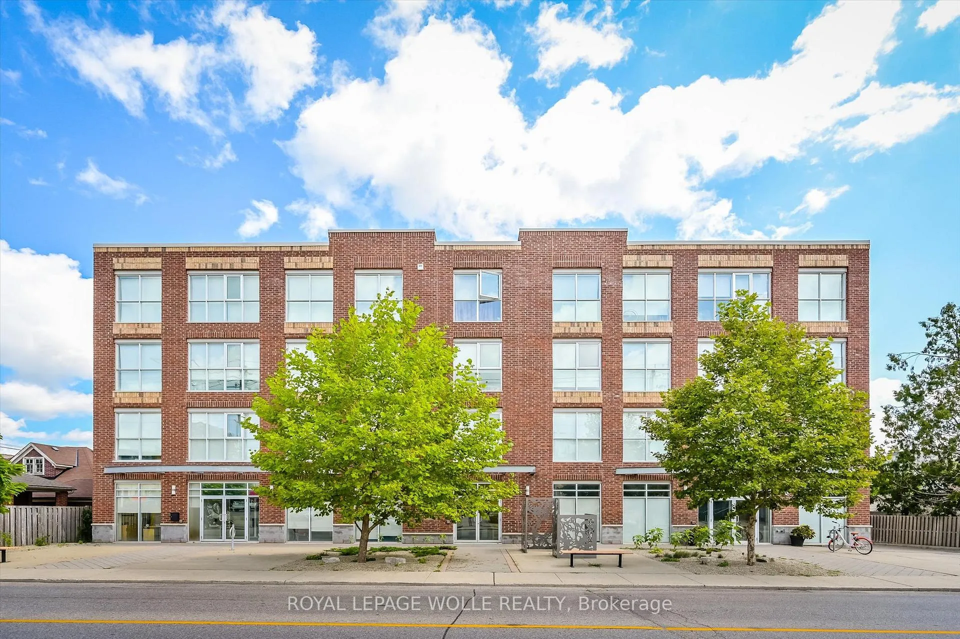 Photo 2 of Unit 302, 36 Regina Street N, Waterloo — HOMEH