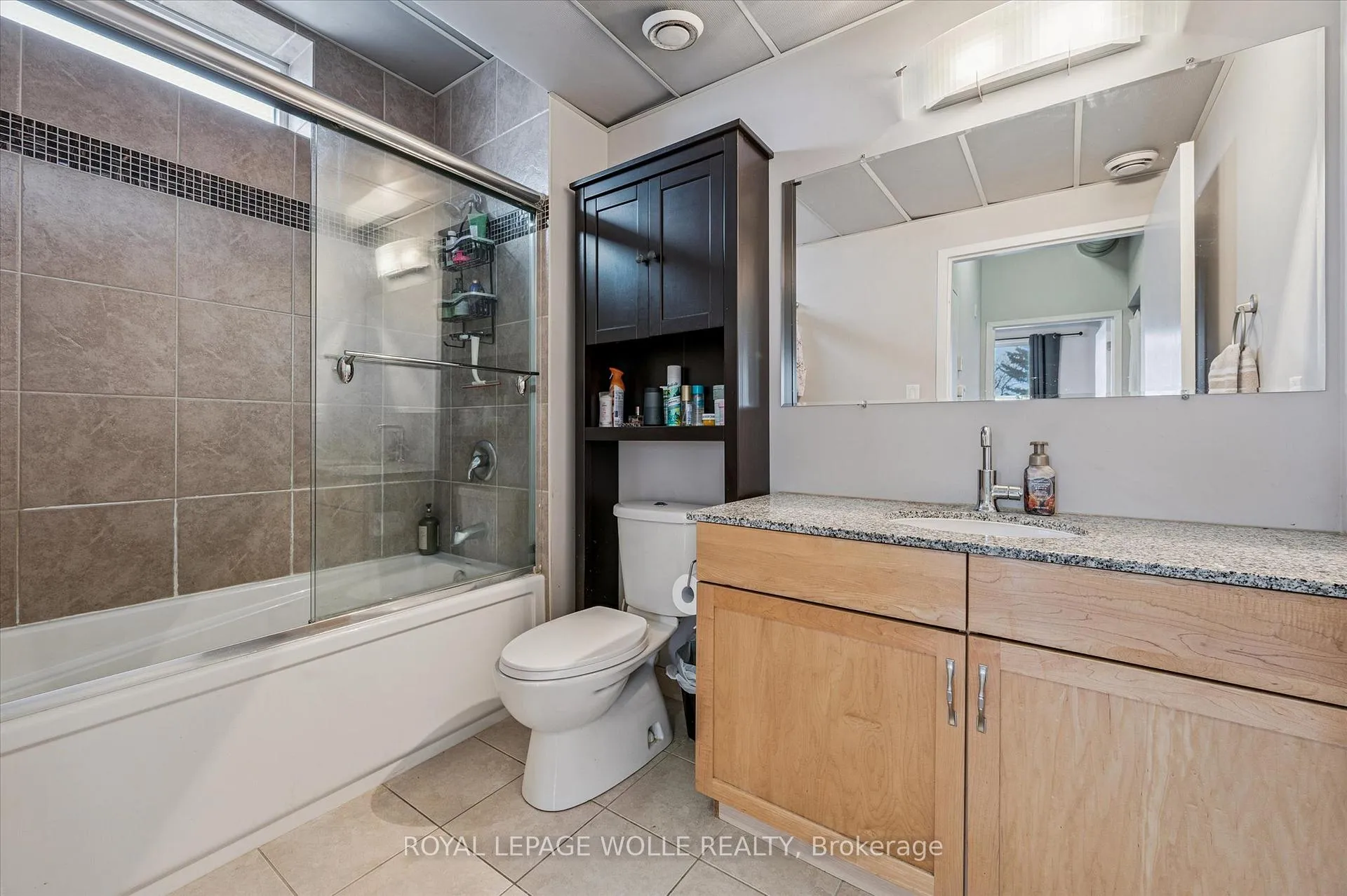 Photo 28 of Unit 302, 36 Regina Street N, Waterloo — HOMEH