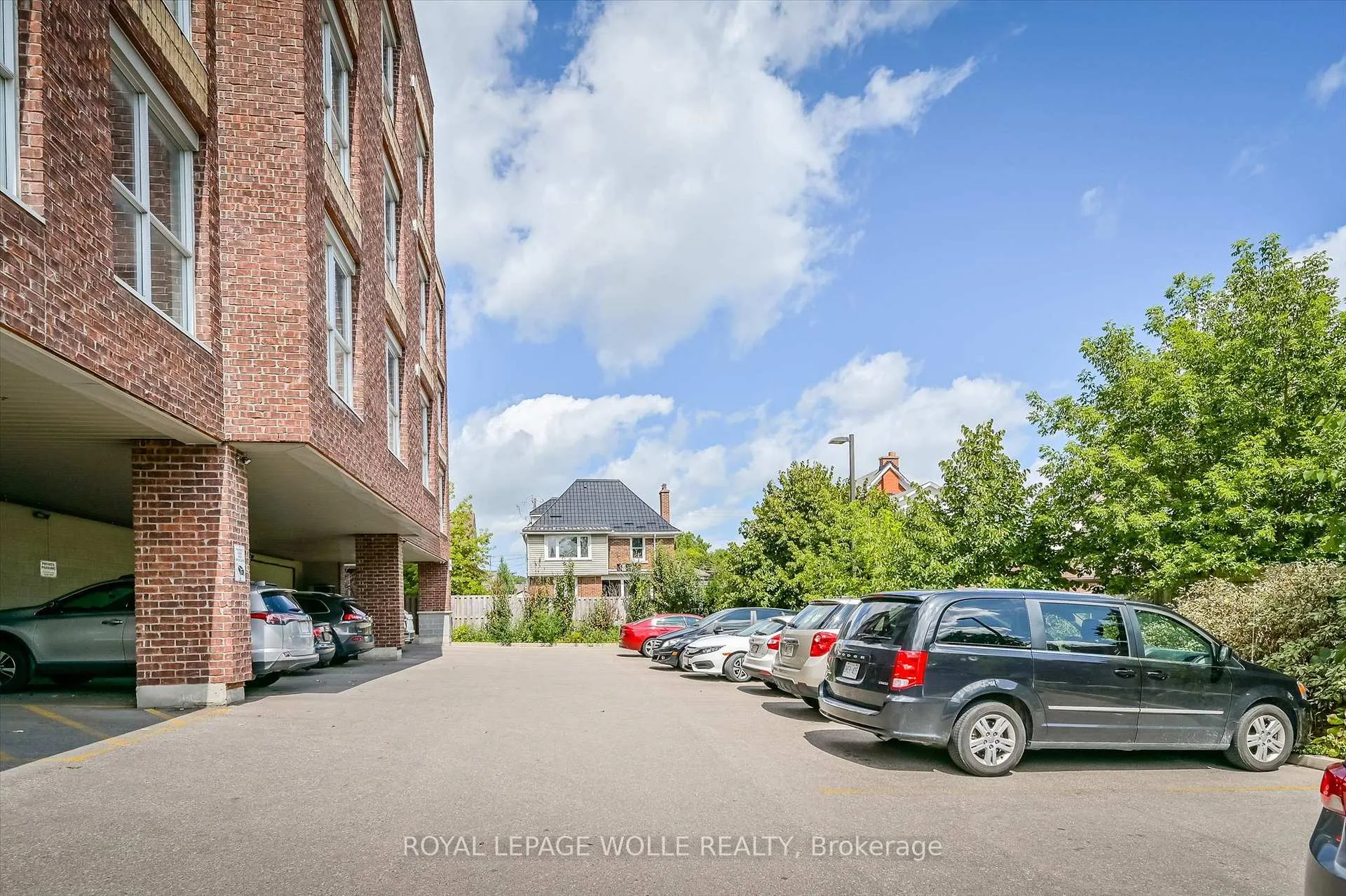Photo 33 of Unit 302, 36 Regina Street N, Waterloo — HOMEH
