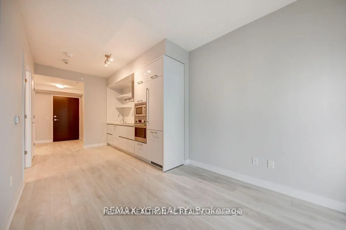 Photo 16 of Unit 1010, 2221 Yonge Street, Toronto, Mount Pleasant West — HOMEH