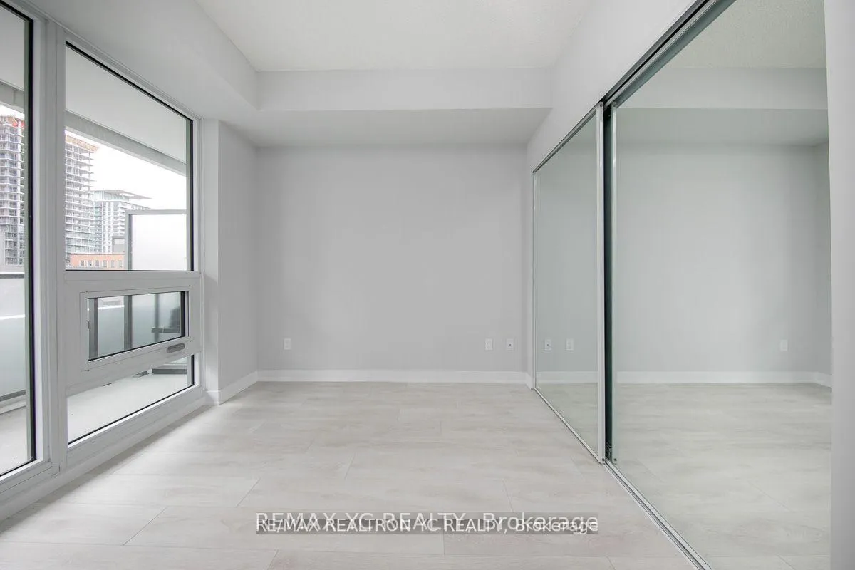 Photo 18 of Unit 1010, 2221 Yonge Street, Toronto, Mount Pleasant West — HOMEH