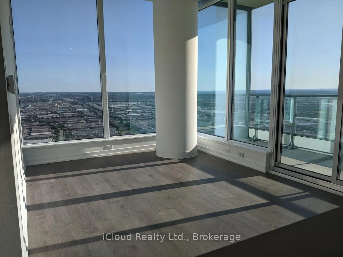 Photo 7 of Unit 5502, 950 Portage Parkway, Vaughan, Vaughan Corporate Centre — HOMEH