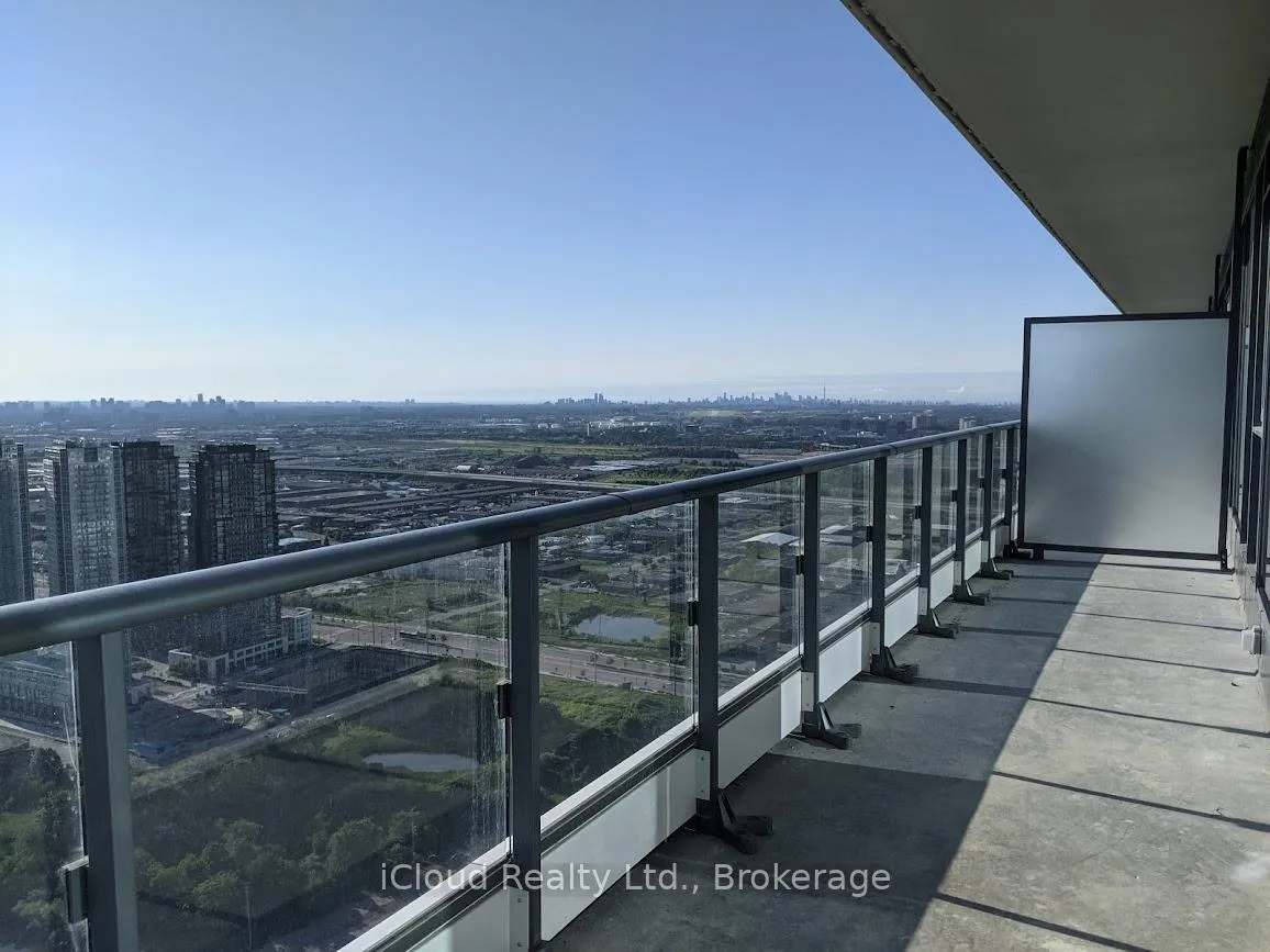 Photo 10 of Unit 5502, 950 Portage Parkway, Vaughan, Vaughan Corporate Centre — HOMEH