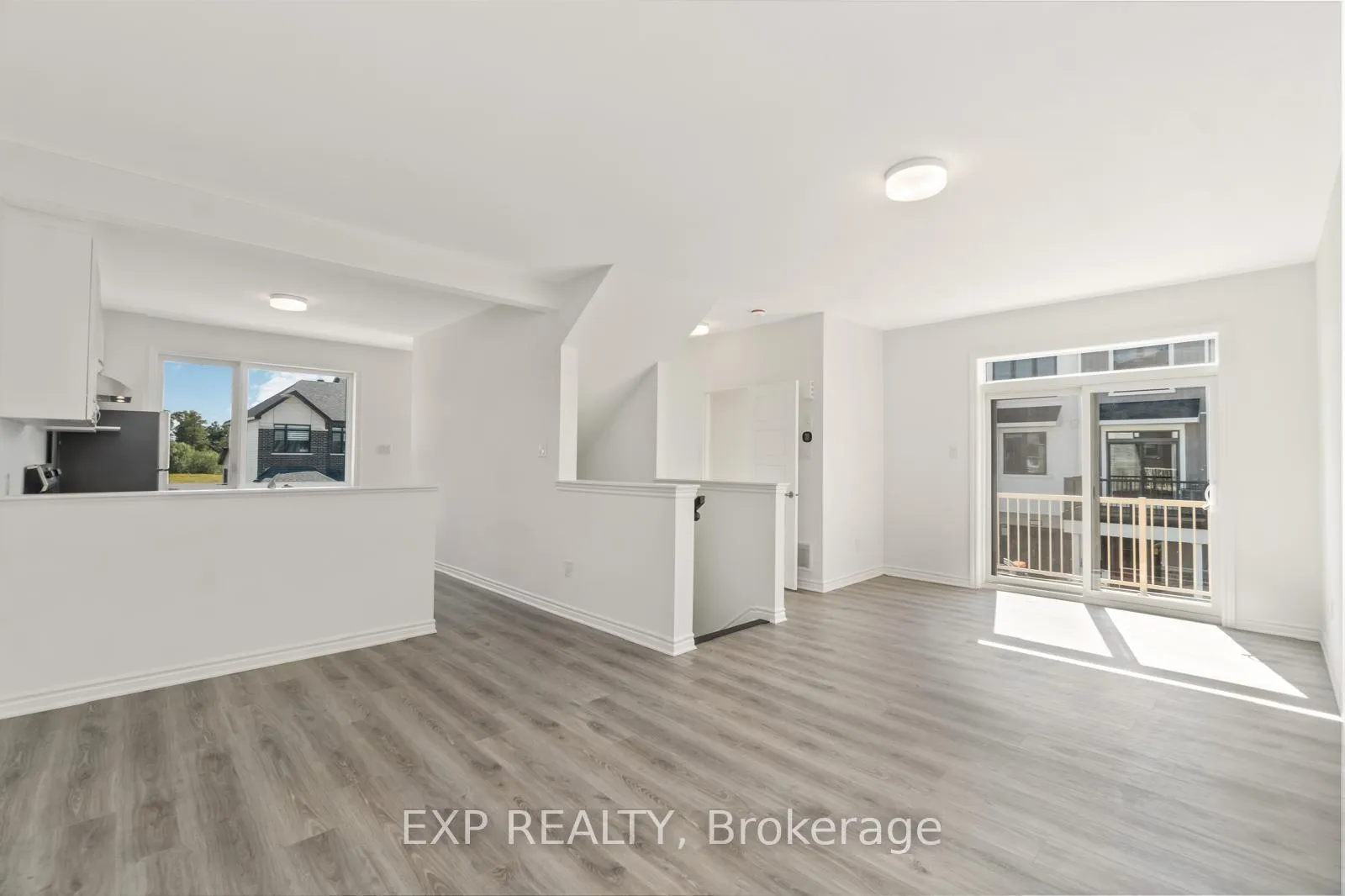 Photo 7 of 215 Darjeeling Avenue, Ottawa, Barrhaven - Heritage Park — HOMEH