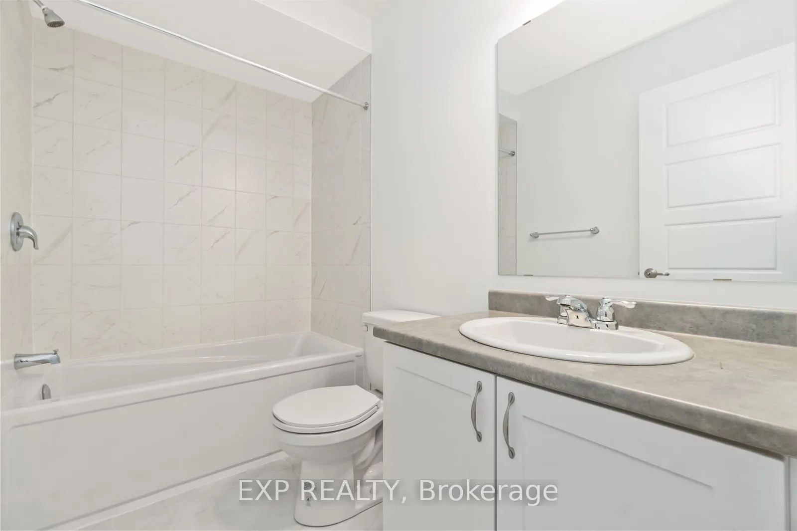 Photo 26 of 215 Darjeeling Avenue, Ottawa, Barrhaven - Heritage Park — HOMEH