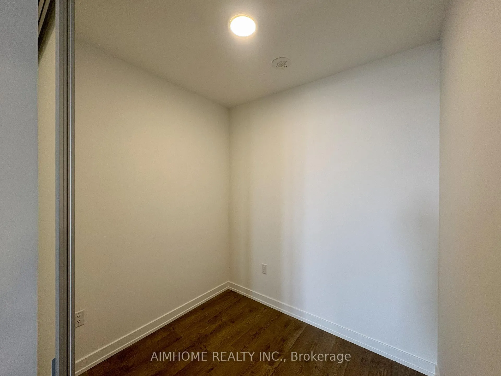 Photo 5 of Unit 1907, 9763 Markham Road, Markham, Greensborough — HOMEH