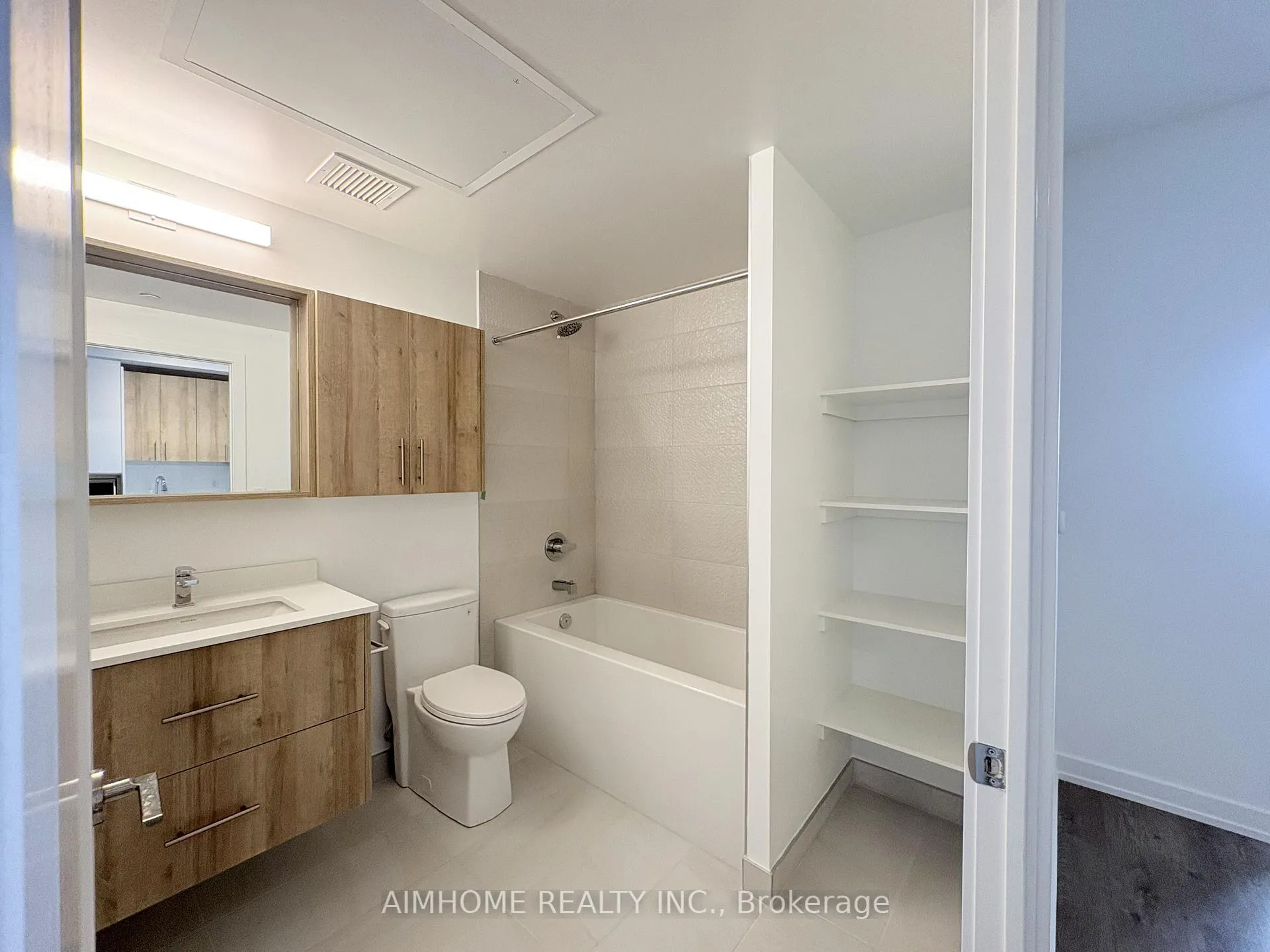 Photo 11 of Unit 1907, 9763 Markham Road, Markham, Greensborough — HOMEH