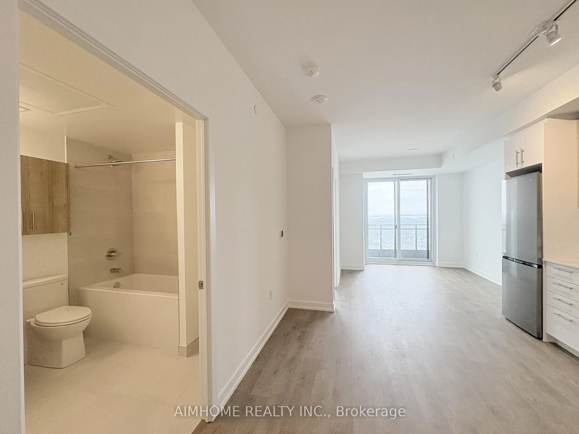 Photo 12 of Unit 1907, 9763 Markham Road, Markham, Greensborough — HOMEH