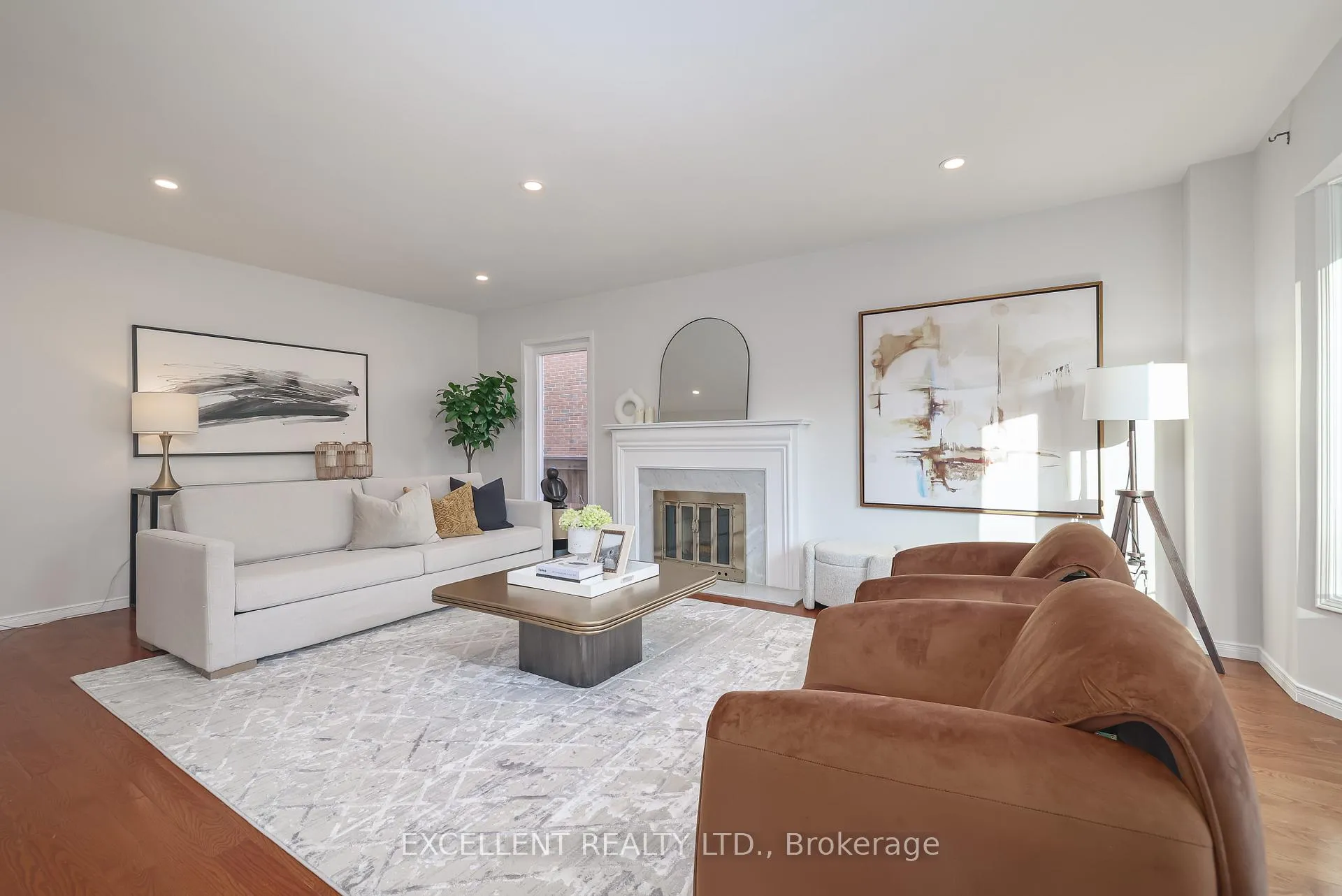Photo 11 of 17 Charrington Crescent, Markham, Unionville — HOMEH