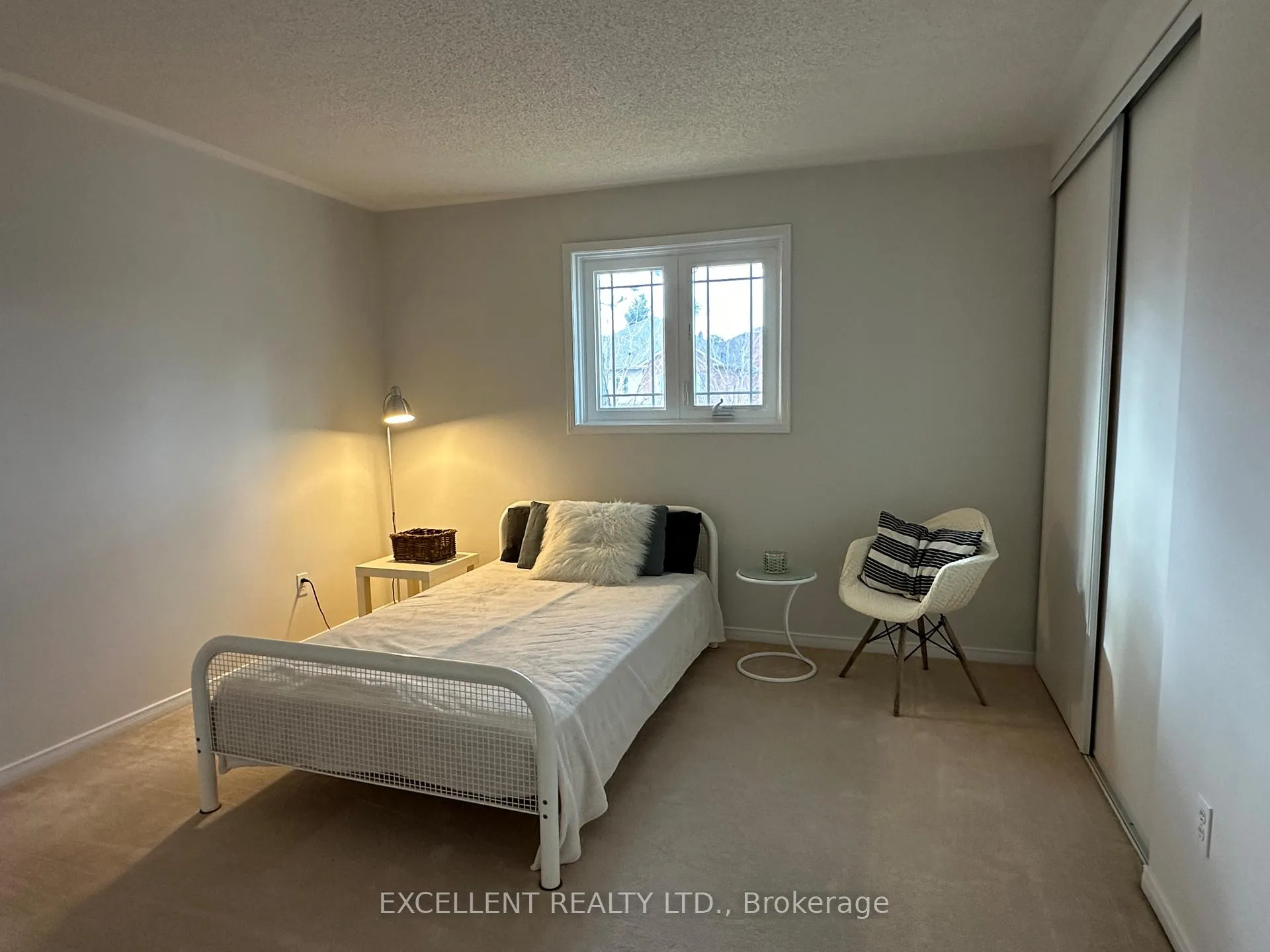 Photo 22 of 17 Charrington Crescent, Markham, Unionville — HOMEH