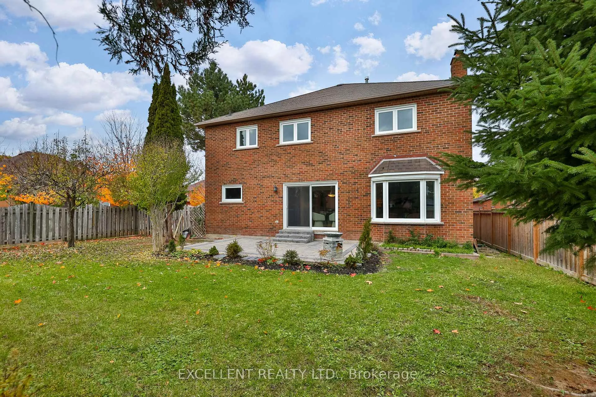 Photo 27 of 17 Charrington Crescent, Markham, Unionville — HOMEH