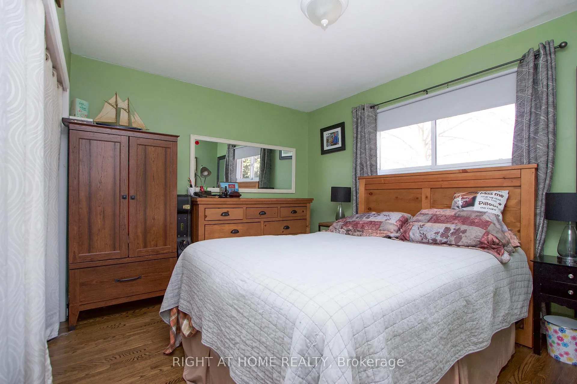 Photo 11 of 22 Sunset Road, Clarington, Bowmanville — HOMEH