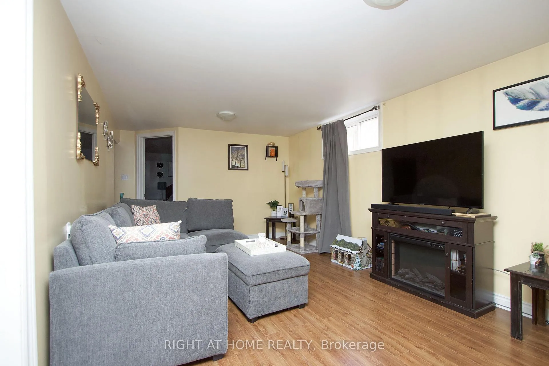 Photo 16 of 22 Sunset Road, Clarington, Bowmanville — HOMEH