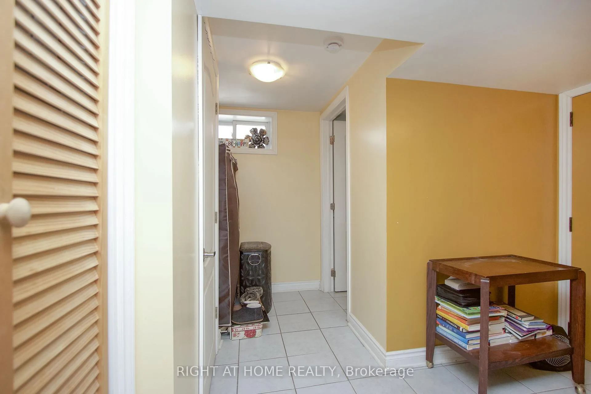 Photo 18 of 22 Sunset Road, Clarington, Bowmanville — HOMEH