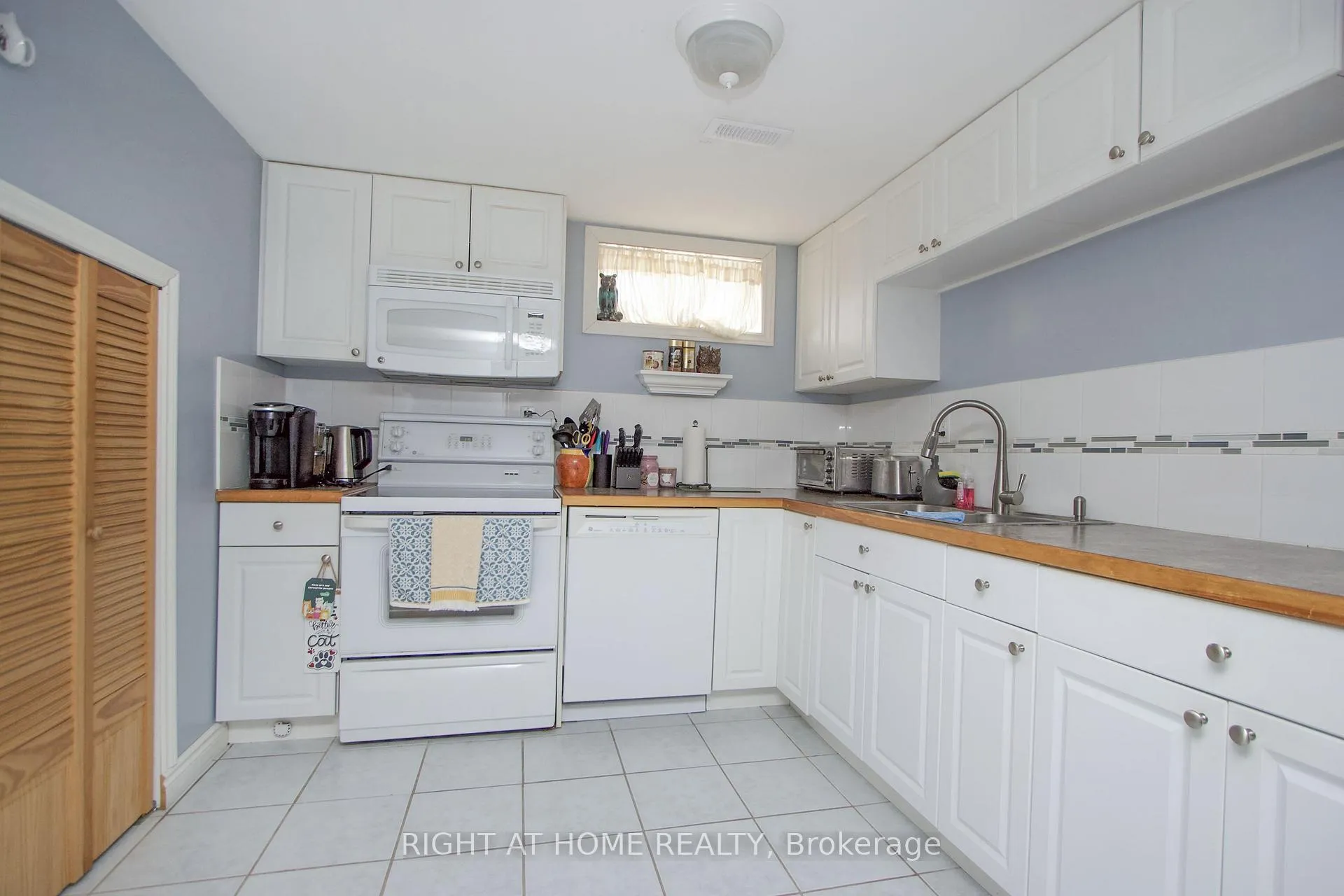 Photo 19 of 22 Sunset Road, Clarington, Bowmanville — HOMEH