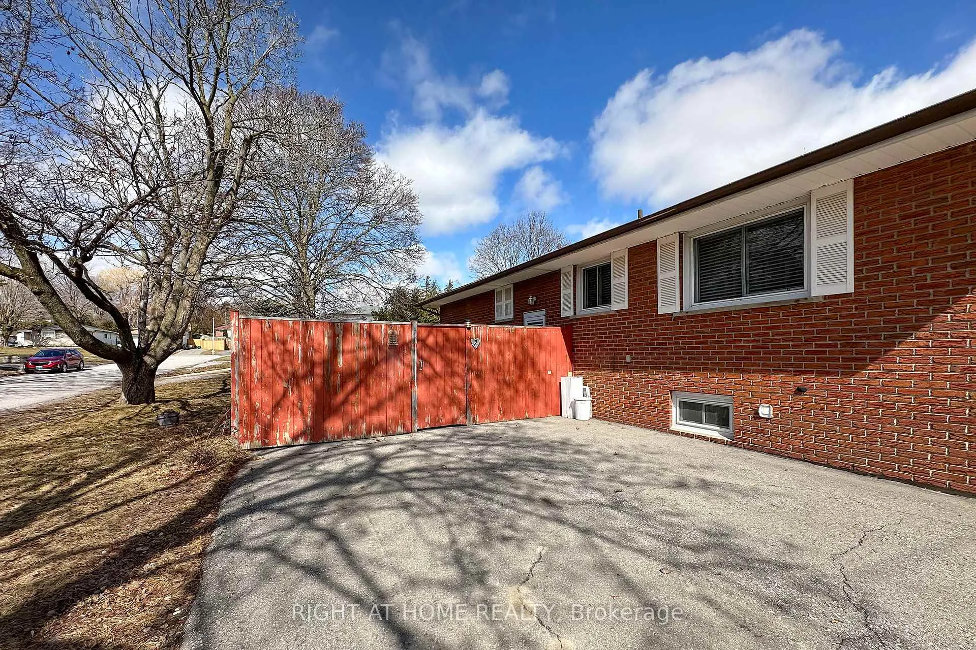 Photo 23 of 22 Sunset Road, Clarington, Bowmanville — HOMEH
