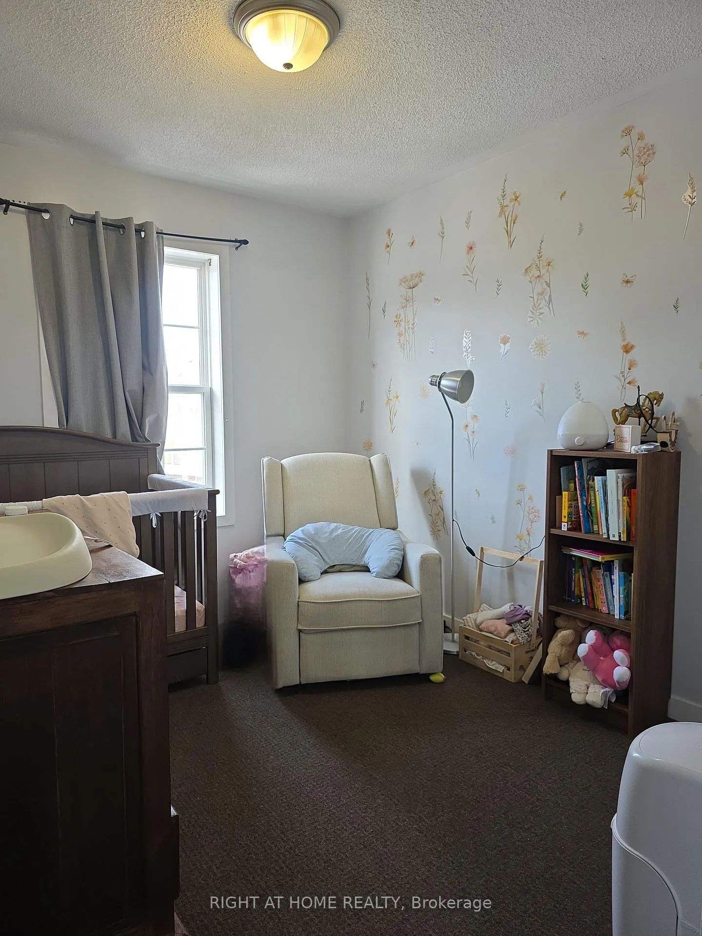 Photo 7 of Unit 6, 91 Coughlin Road, Barrie, Holly — HOMEH