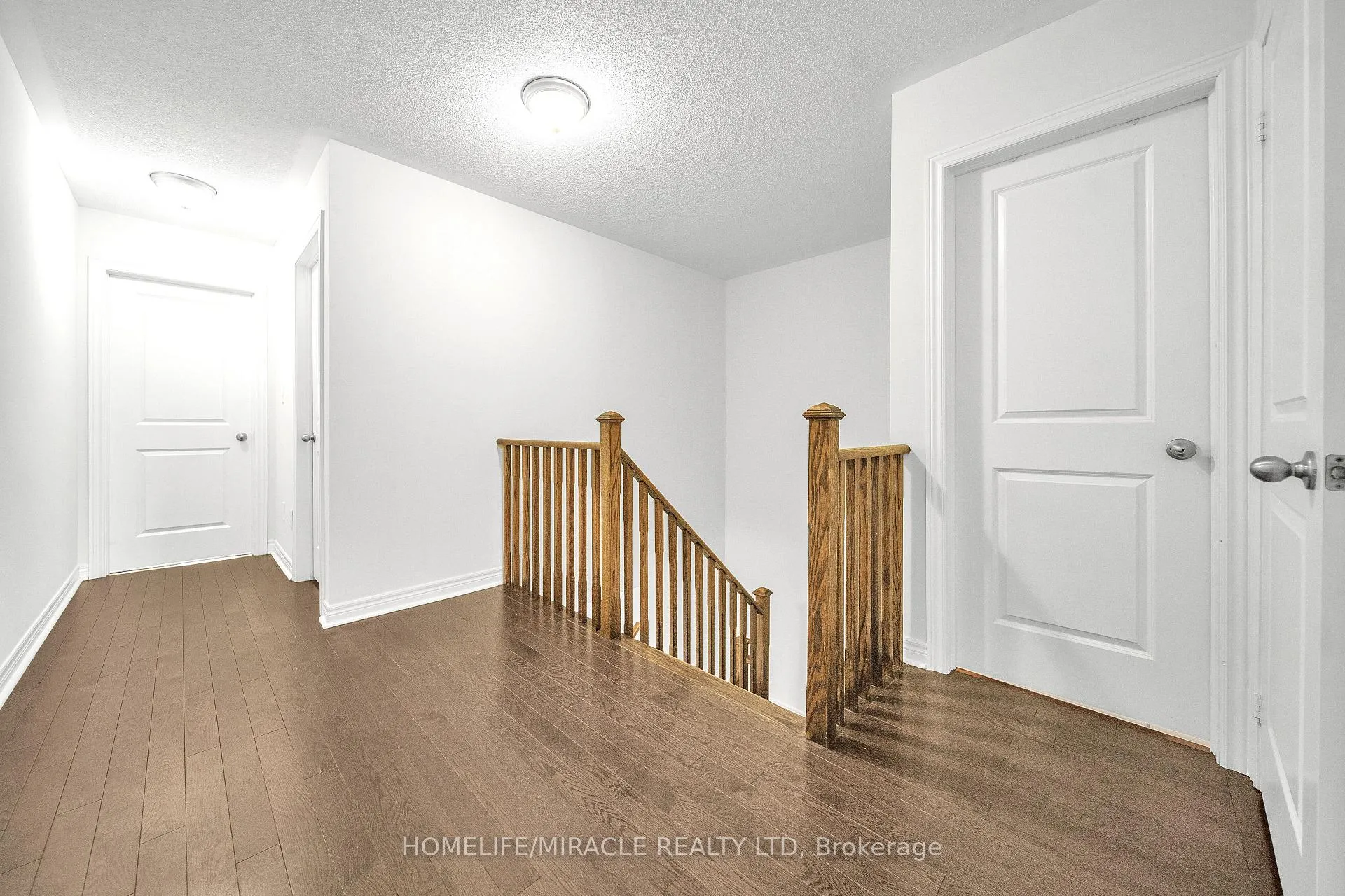 Photo 25 of 15 Finegan Circle, Brampton, Northwest Brampton — HOMEH