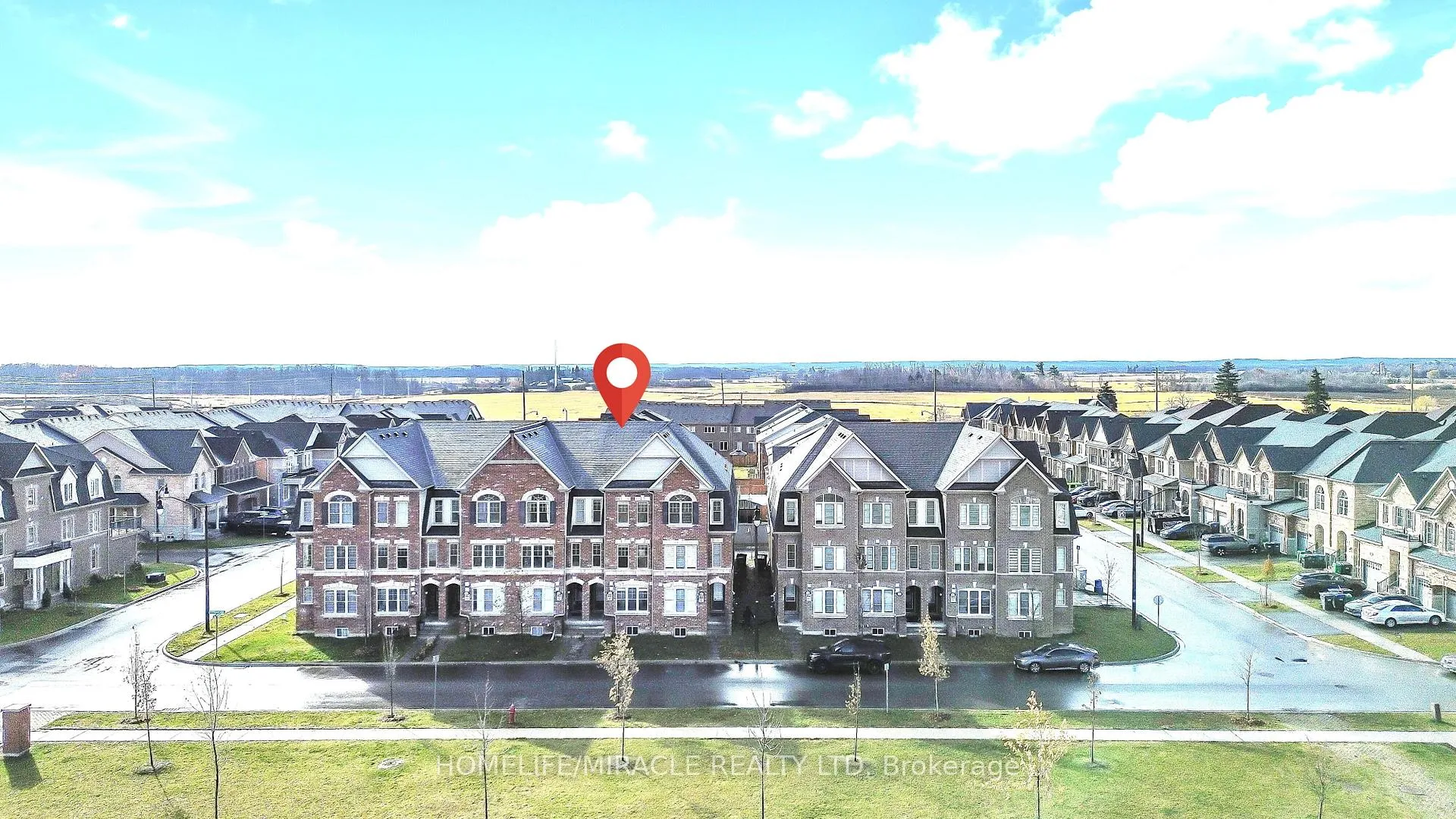 Photo 43 of 15 Finegan Circle, Brampton, Northwest Brampton — HOMEH