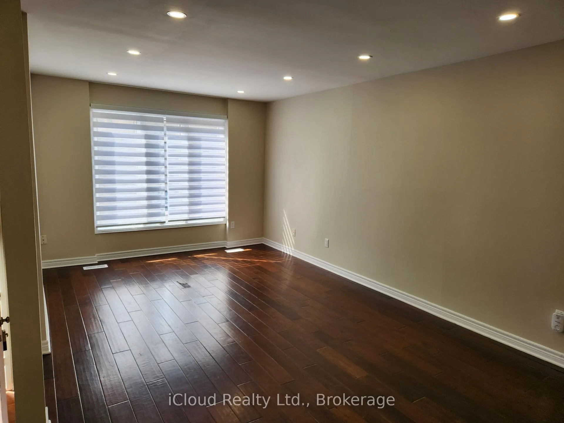 Photo 11 of Unit 45, 178 Scott Street, St. Catharines, Fairview — HOMEH