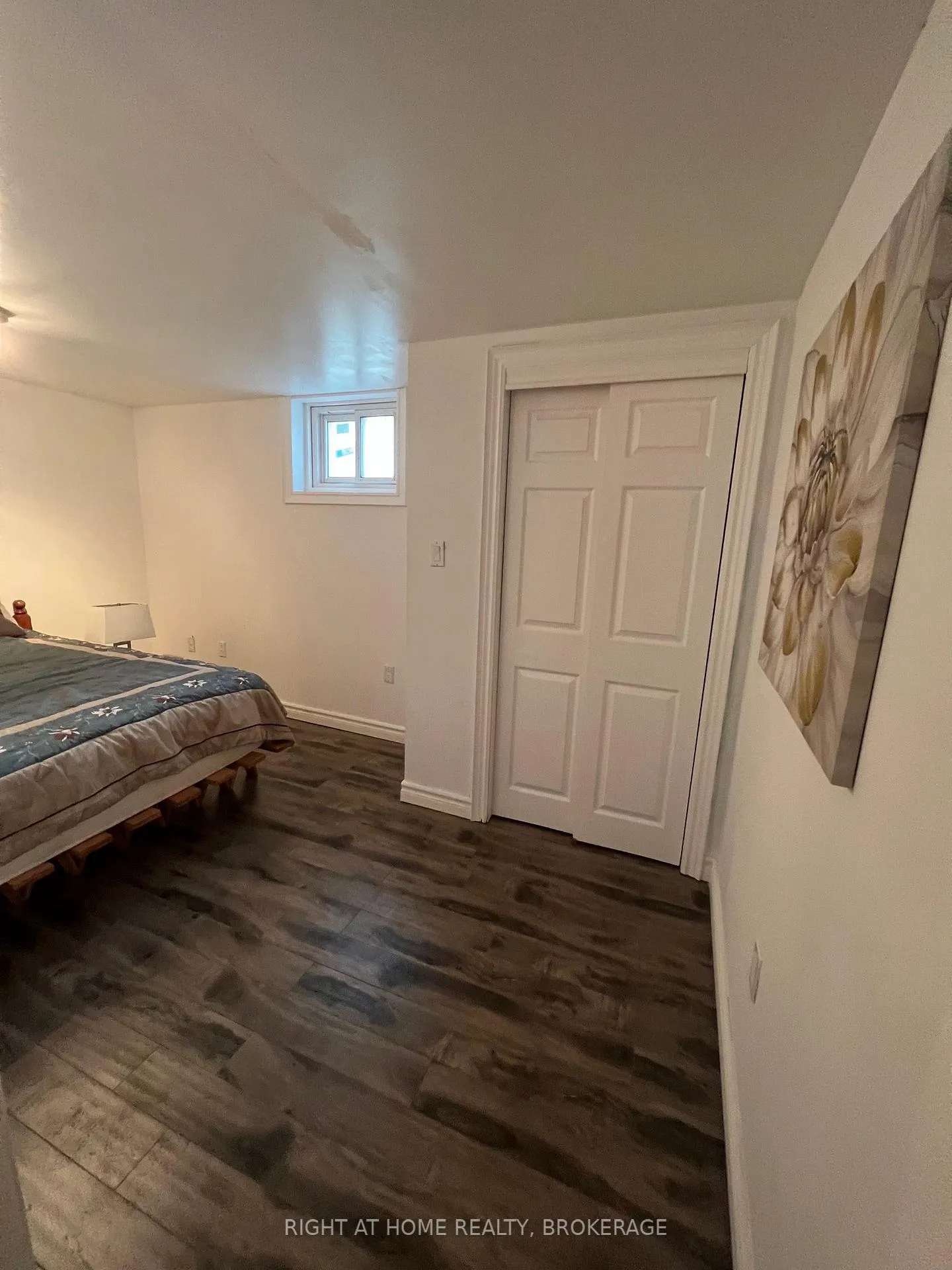 Photo 18 of 24 Grandview Drive, St. Catharines, Port Weller — HOMEH