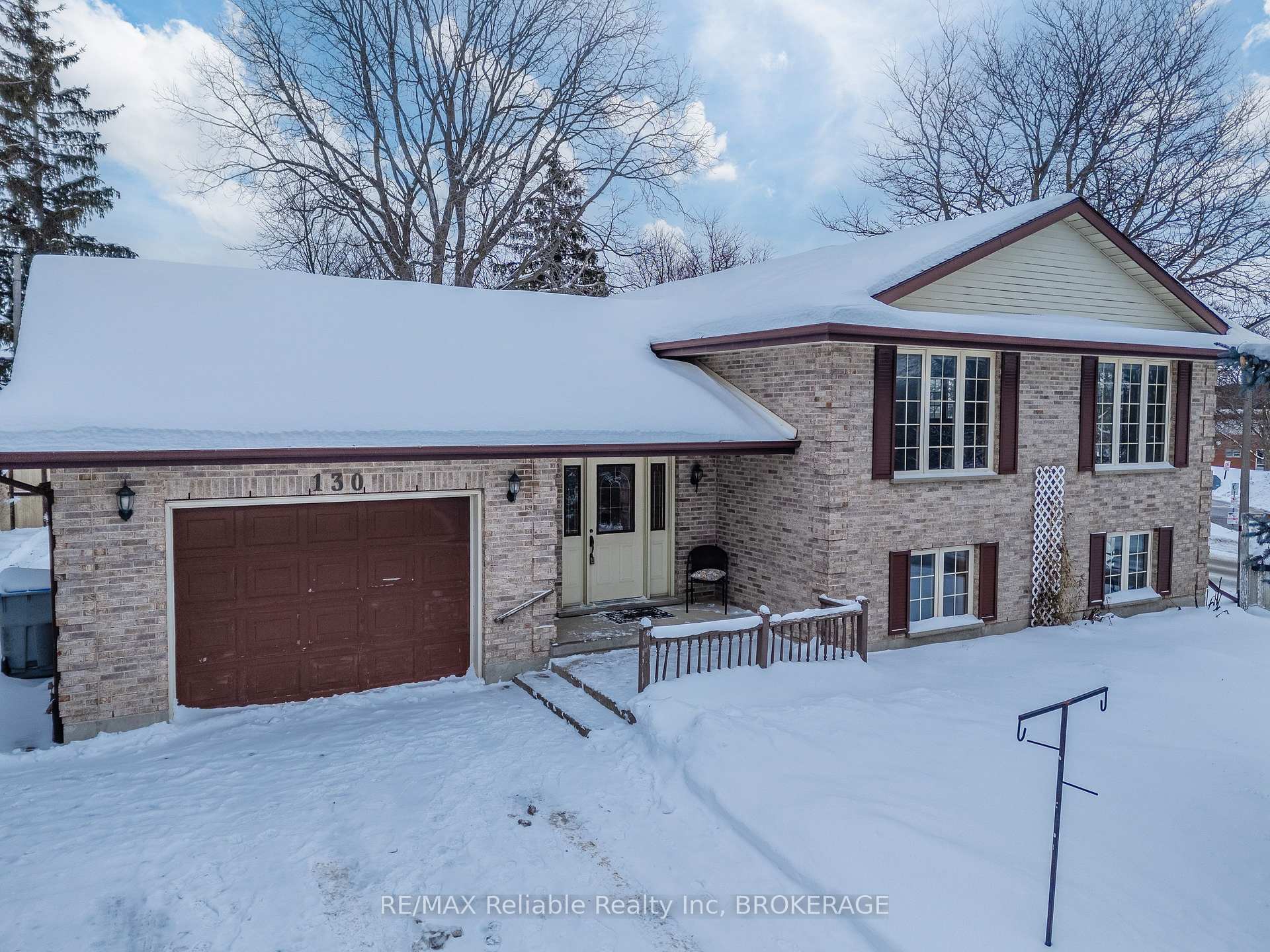 Photo 1 of 130 Goderich Street E, Huron East, Seaforth — HOMEH