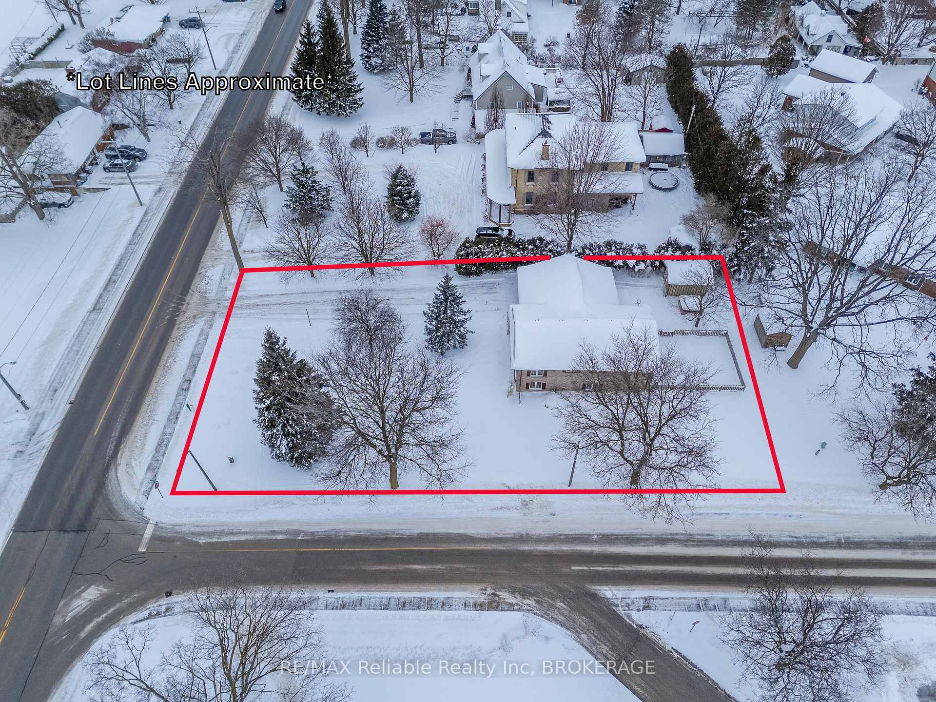 Photo 3 of 130 Goderich Street E, Huron East, Seaforth — HOMEH
