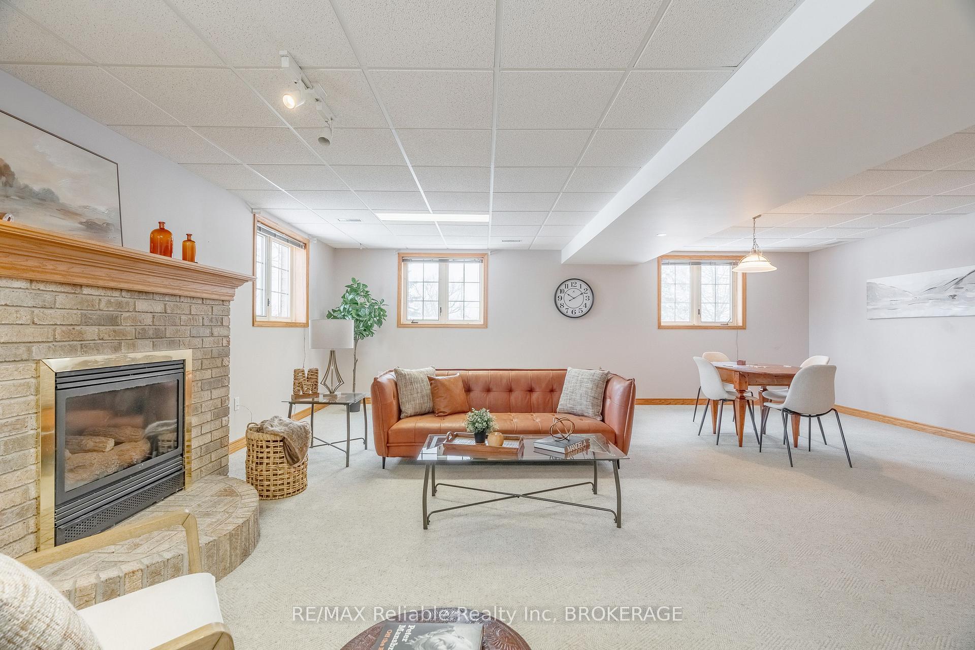 Photo 32 of 130 Goderich Street E, Huron East, Seaforth — HOMEH