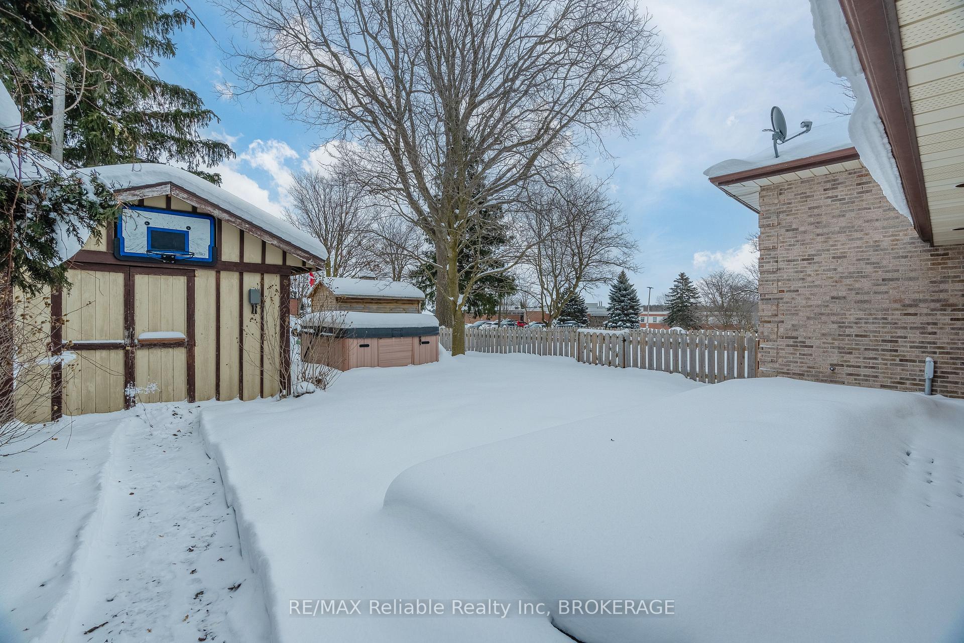 Photo 35 of 130 Goderich Street E, Huron East, Seaforth — HOMEH