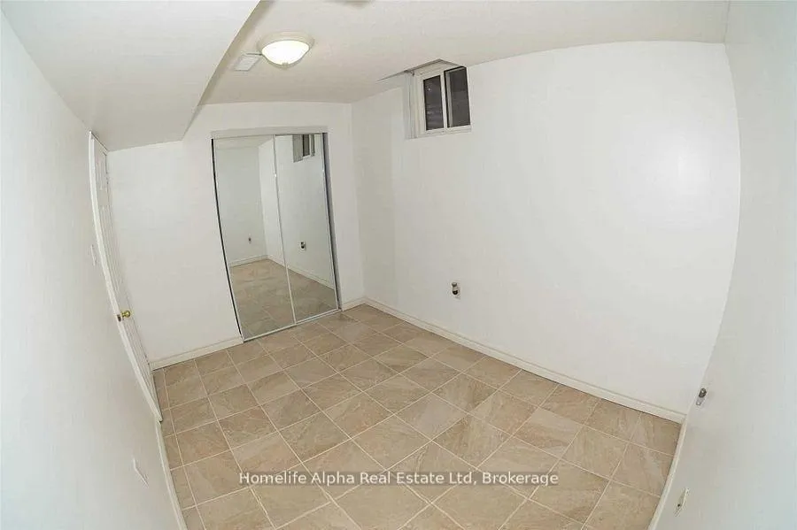 Photo 10 of Unit BSMNT, 120 Thoroughbred Boulevard, Hamilton, Ancaster — HOMEH