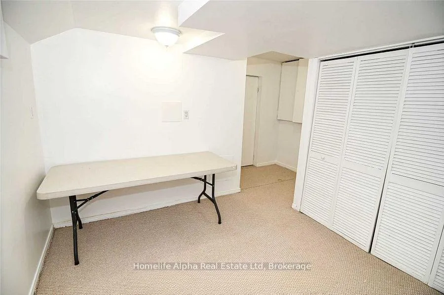 Photo 13 of Unit BSMNT, 120 Thoroughbred Boulevard, Hamilton, Ancaster — HOMEH