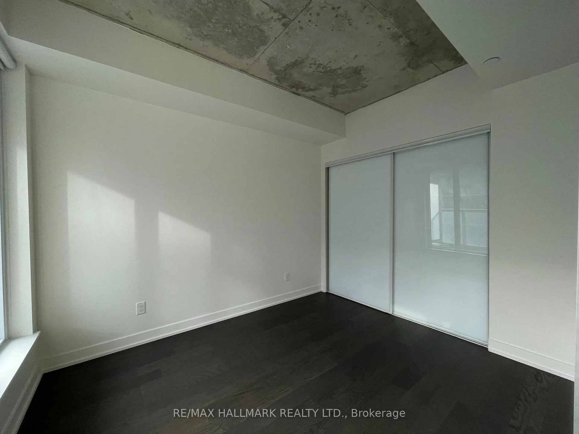 Photo 11 of Unit 814, 30 Baseball Place, Toronto, South Riverdale — HOMEH