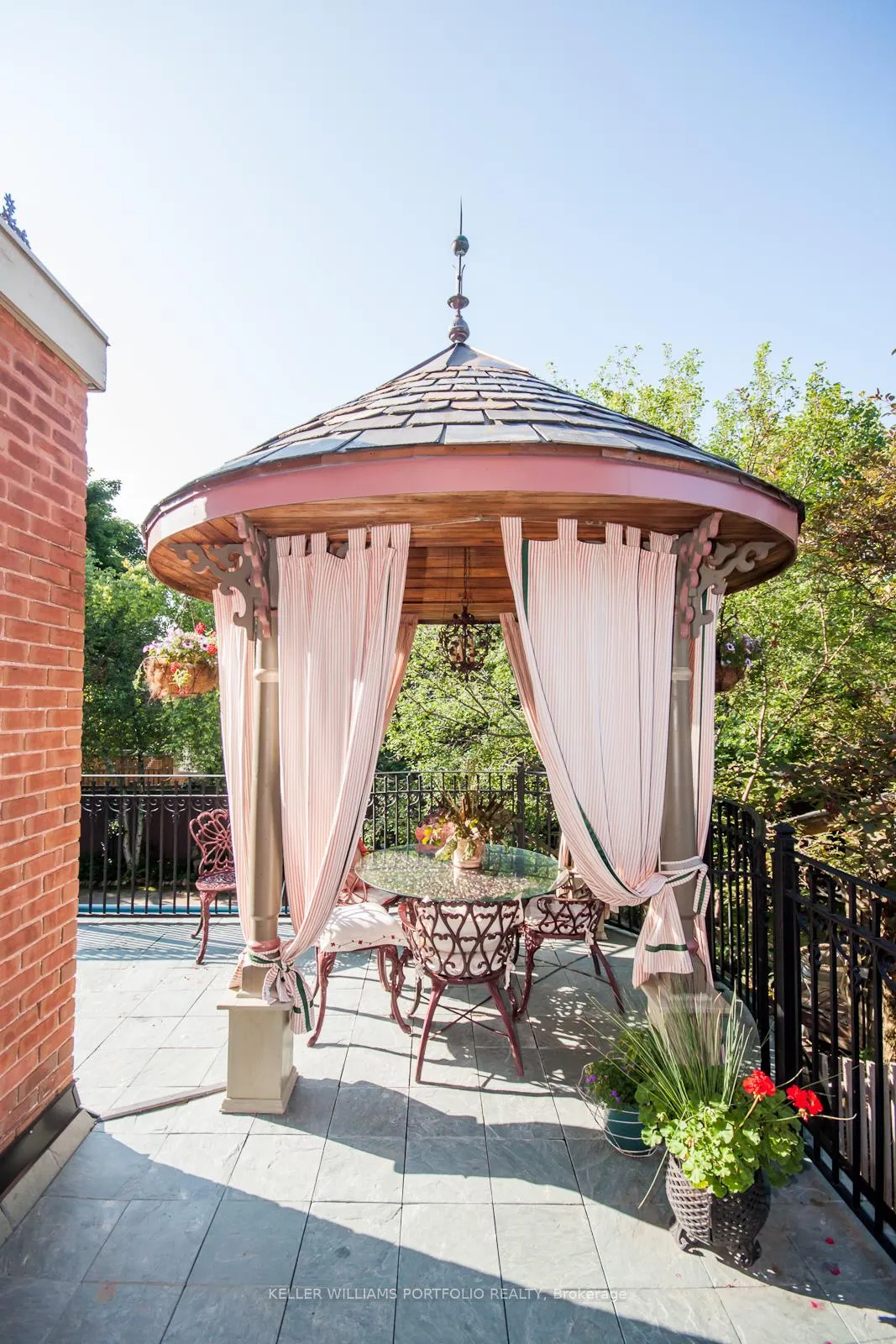 Photo 37 of Unit Main & 2nd, 97 Glengrove Avenue W, Toronto, Lawrence Park South — HOMEH