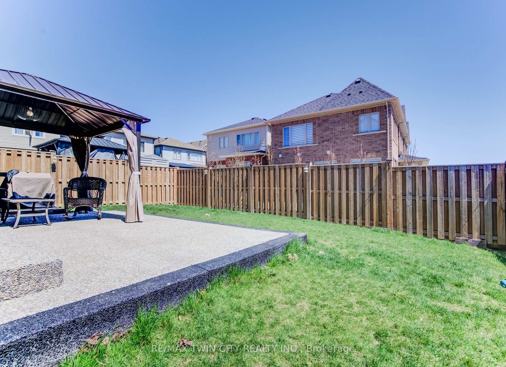 Photo 34 of 39 Reistwood Drive, Kitchener — HOMEH