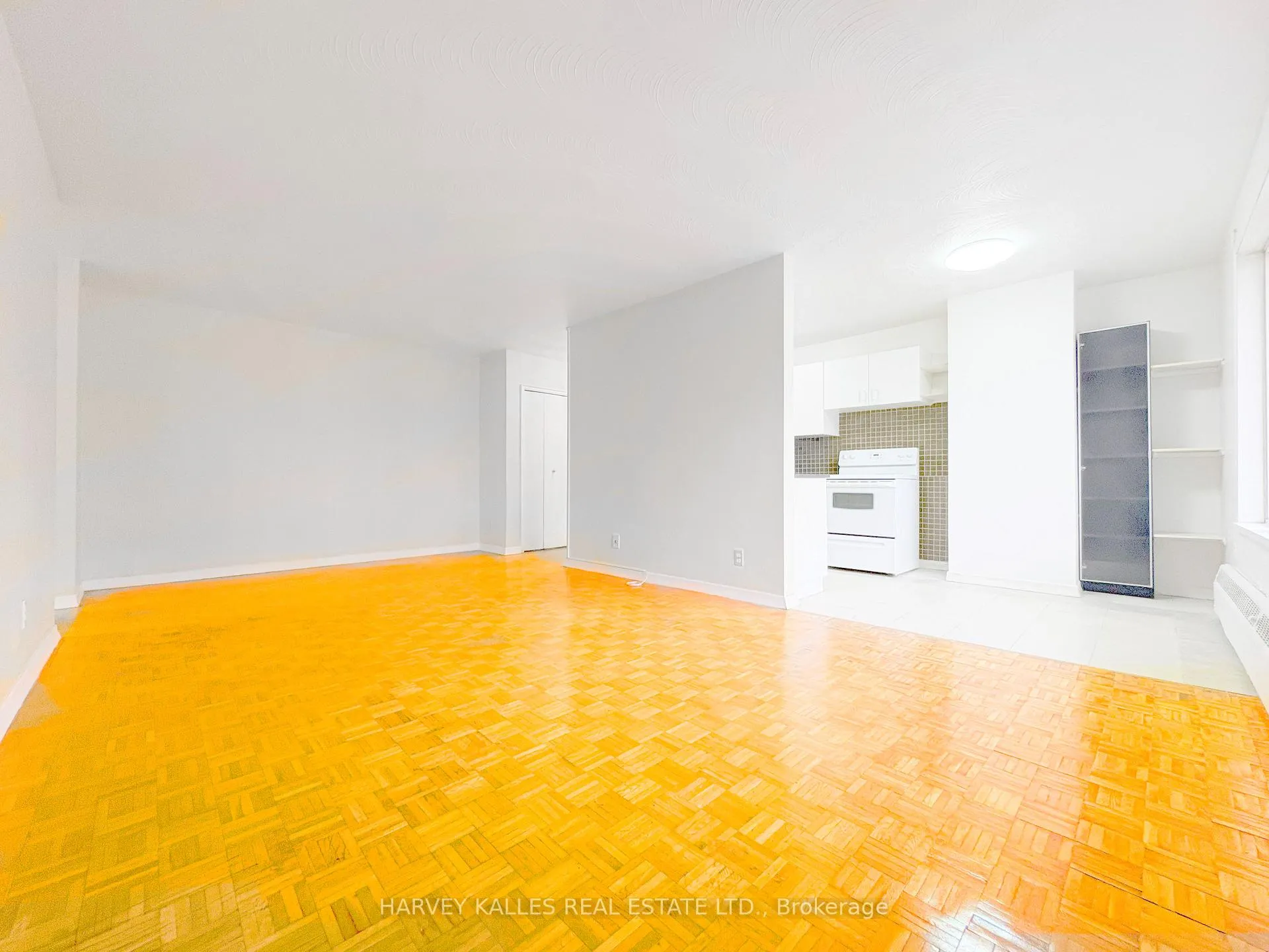 Photo 10 of Unit 8, 90 Blackfriar Avenue, Etobicoke, Kingsview Village-The Westway — HOMEH
