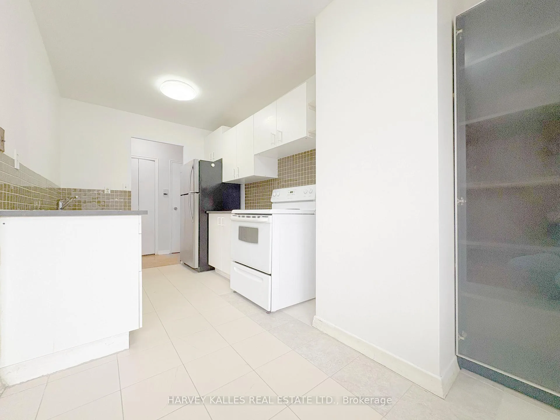 Photo 13 of Unit 8, 90 Blackfriar Avenue, Etobicoke, Kingsview Village-The Westway — HOMEH