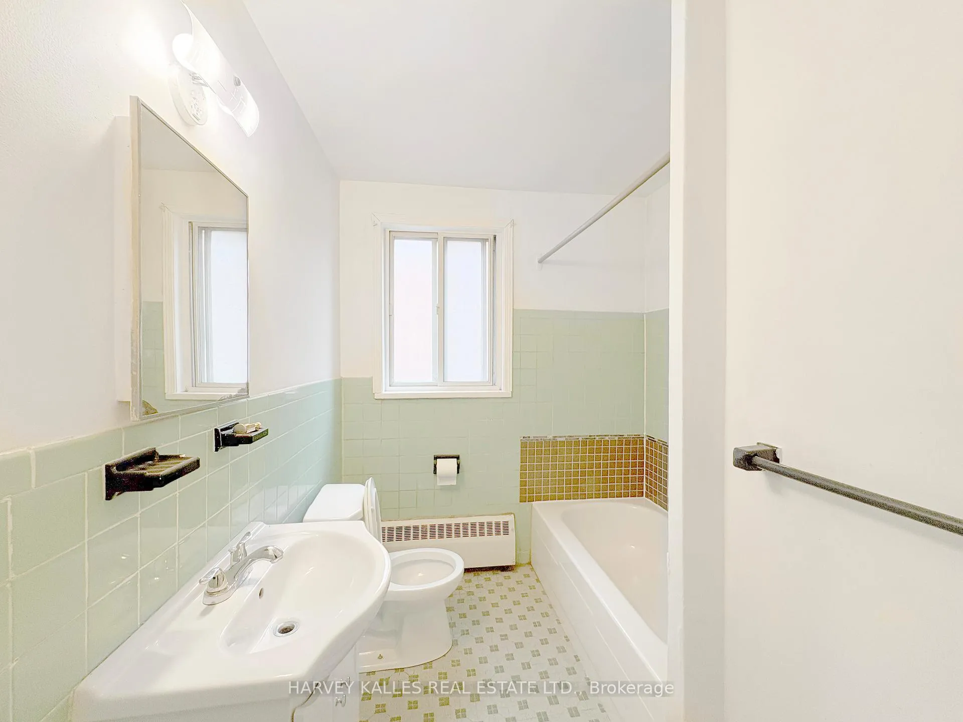 Photo 14 of Unit 8, 90 Blackfriar Avenue, Etobicoke, Kingsview Village-The Westway — HOMEH