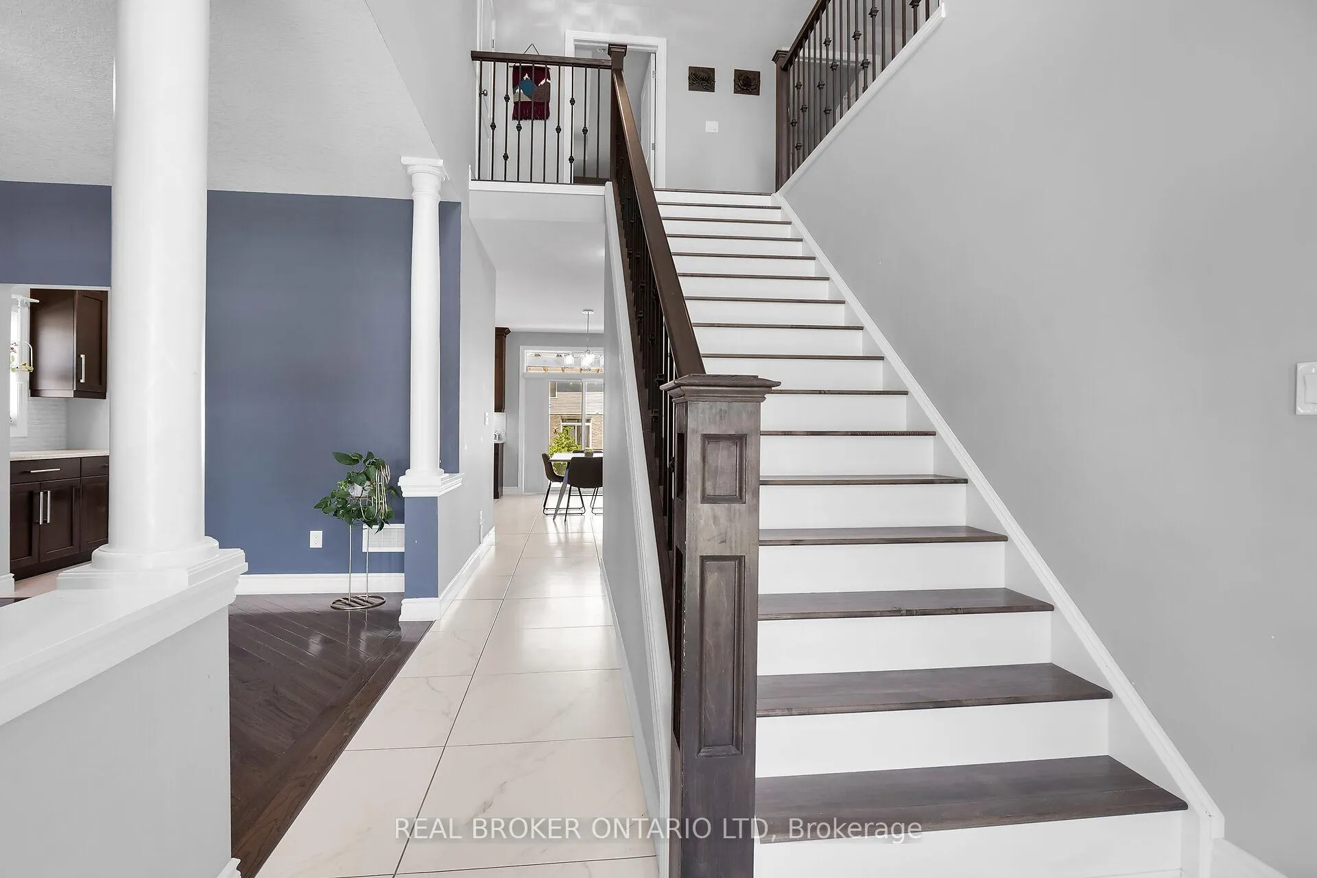 Photo 4 of 27 Glenwood Street, St. Thomas — HOMEH