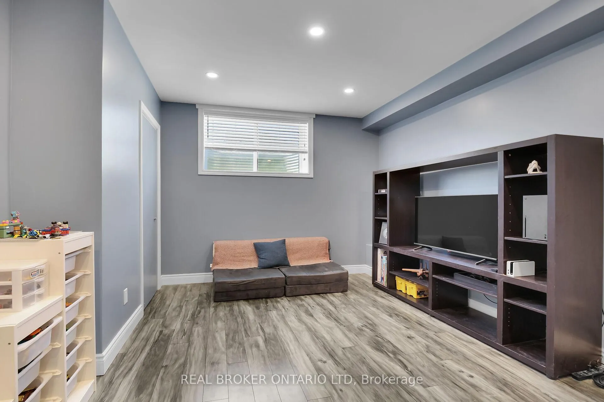 Photo 42 of 27 Glenwood Street, St. Thomas — HOMEH