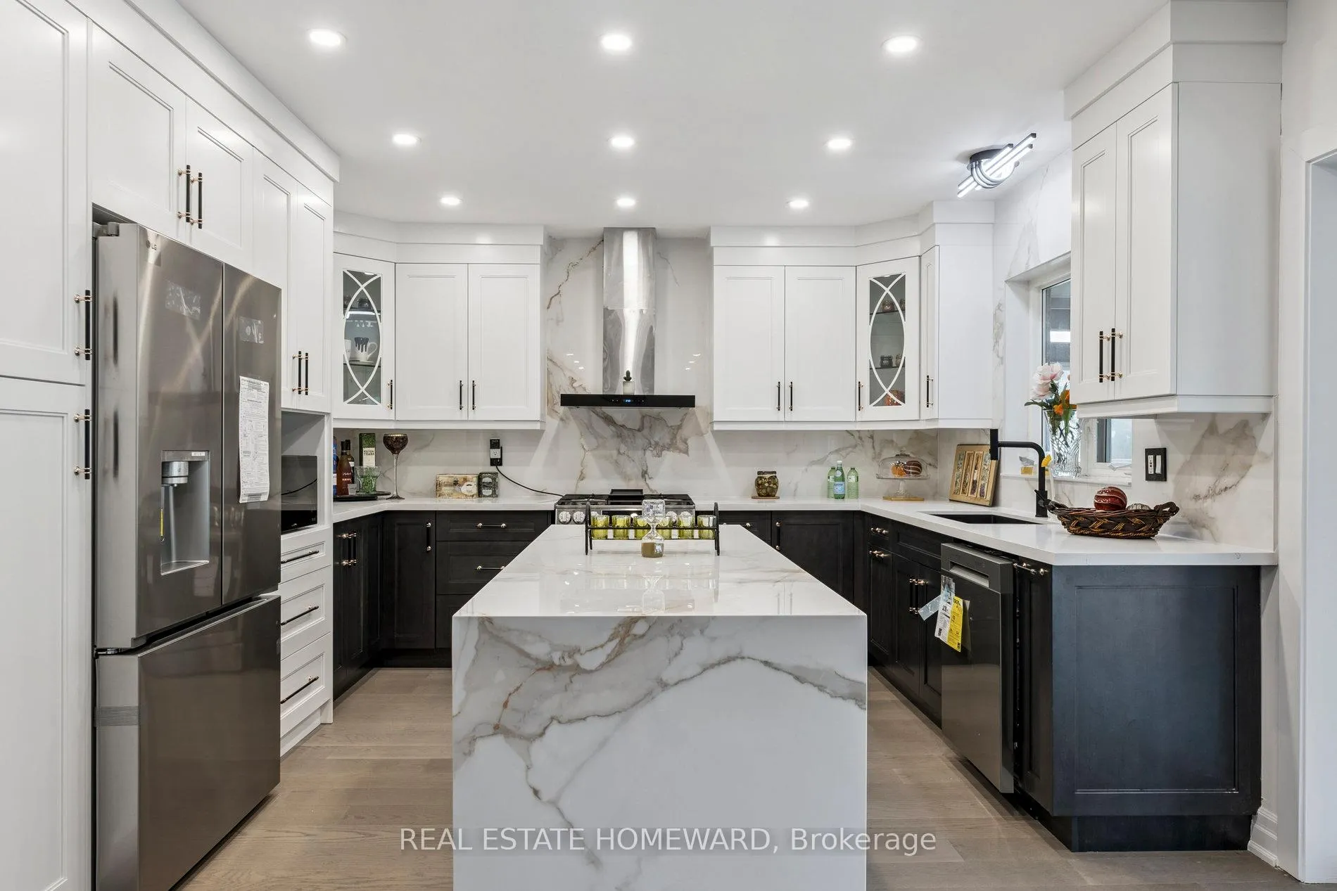 Photo 12 of 1556 Oakburn Street, Pickering, Highbush — HOMEH