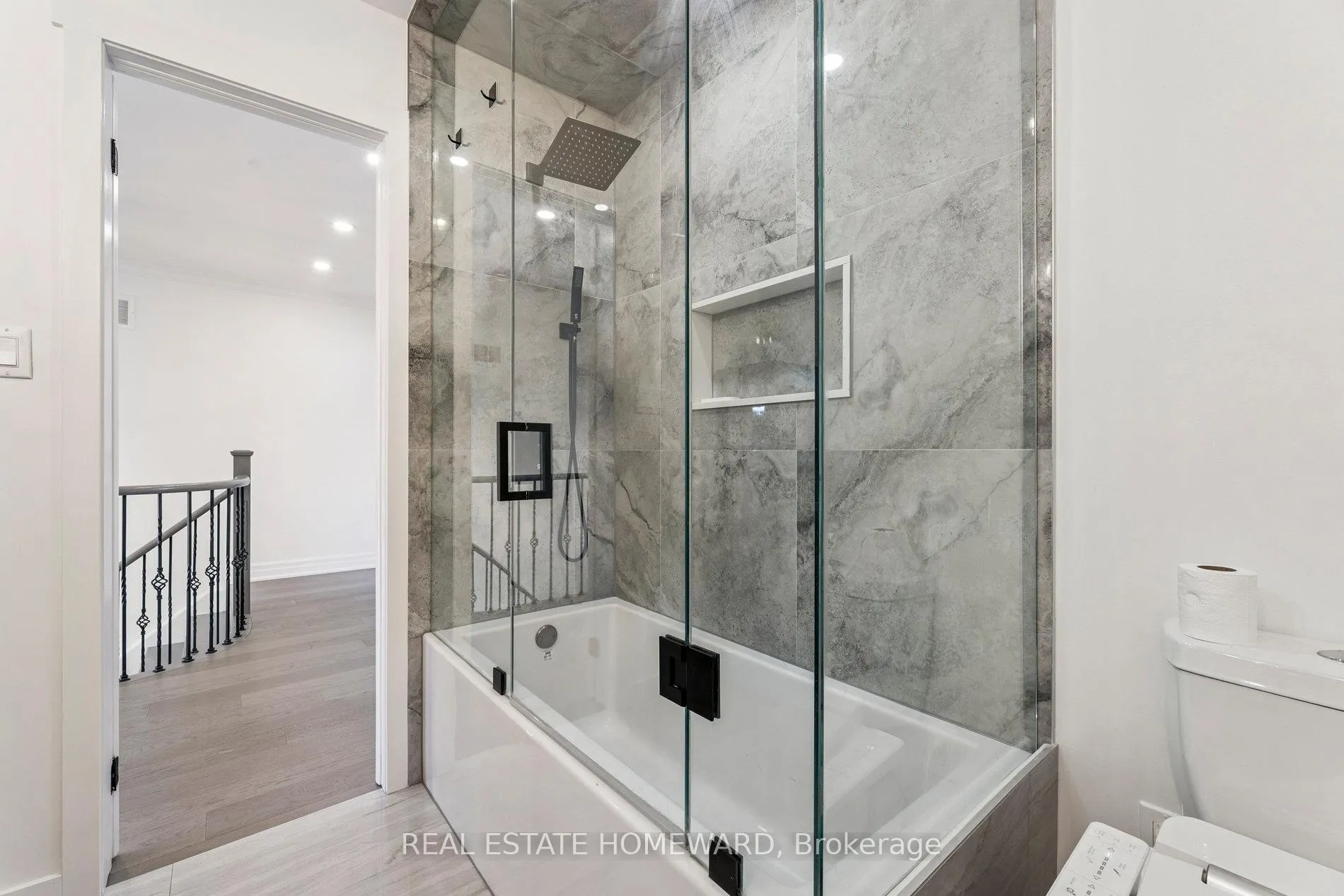 Photo 27 of 1556 Oakburn Street, Pickering, Highbush — HOMEH