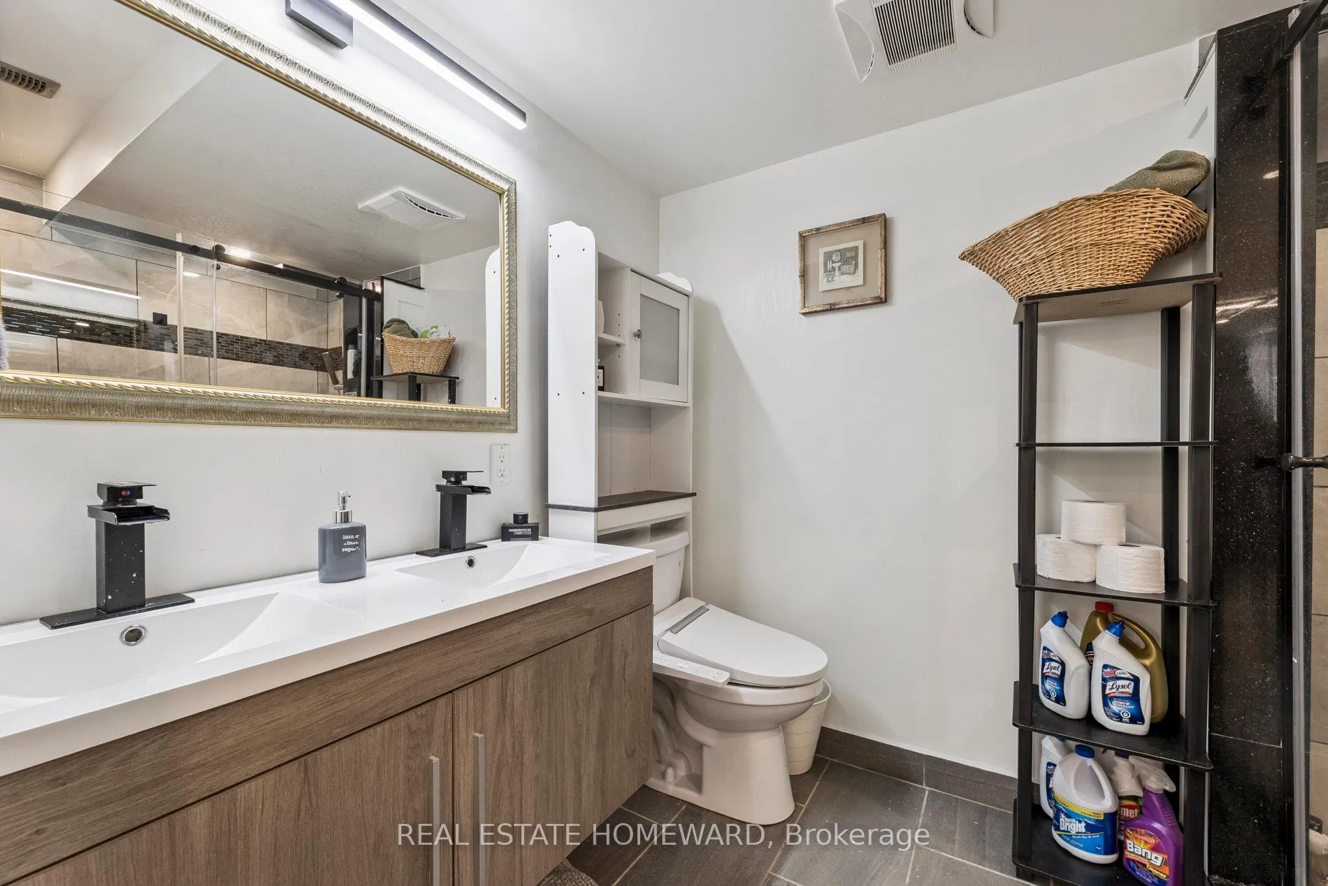 Photo 42 of 1556 Oakburn Street, Pickering, Highbush — HOMEH