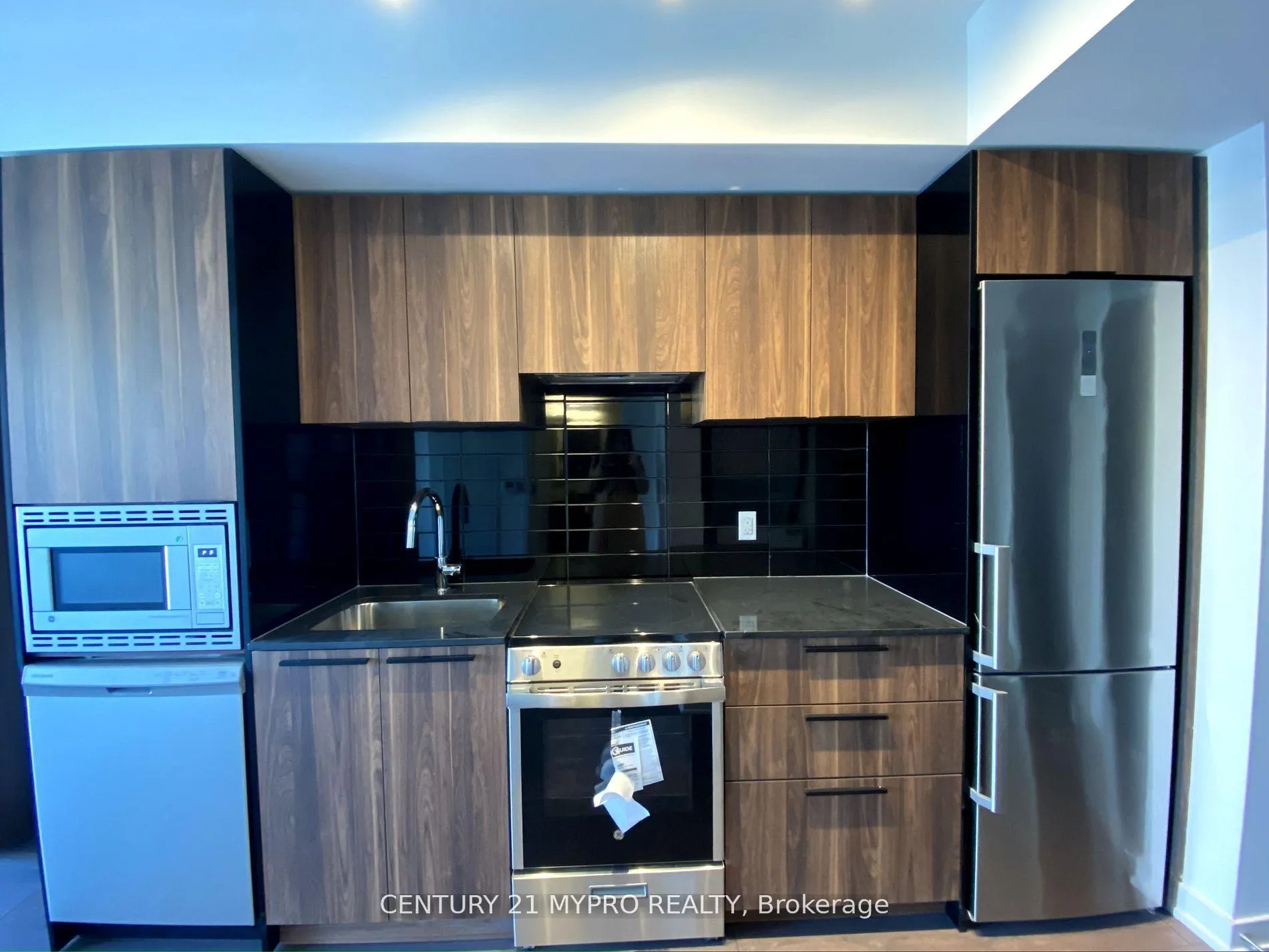 Photo 1 of Unit 1106, 501 Yonge Street, Toronto, Church-Yonge Corridor — HOMEH