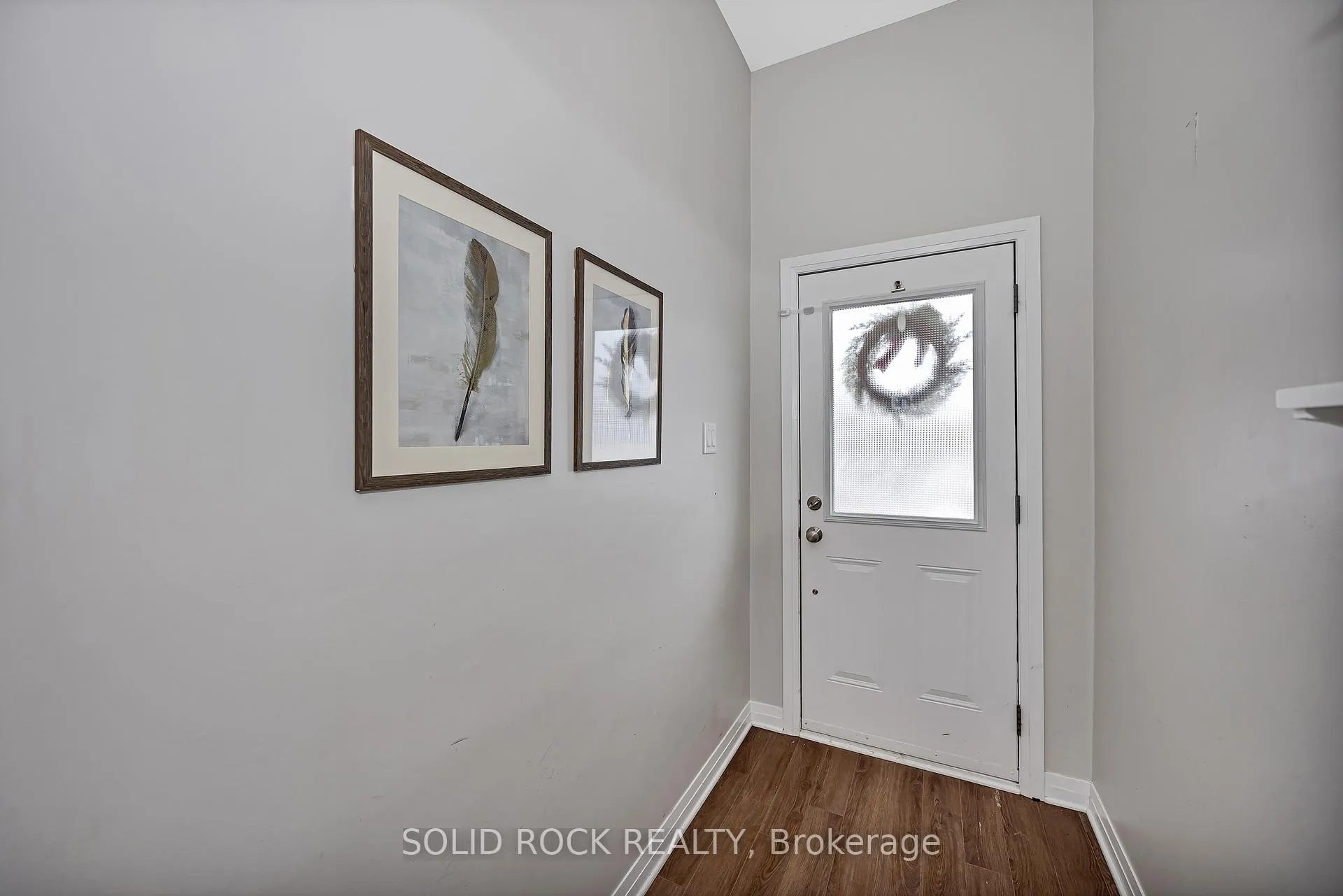 Photo 4 of 30 Mona Mcbride Drive, Arnprior — HOMEH