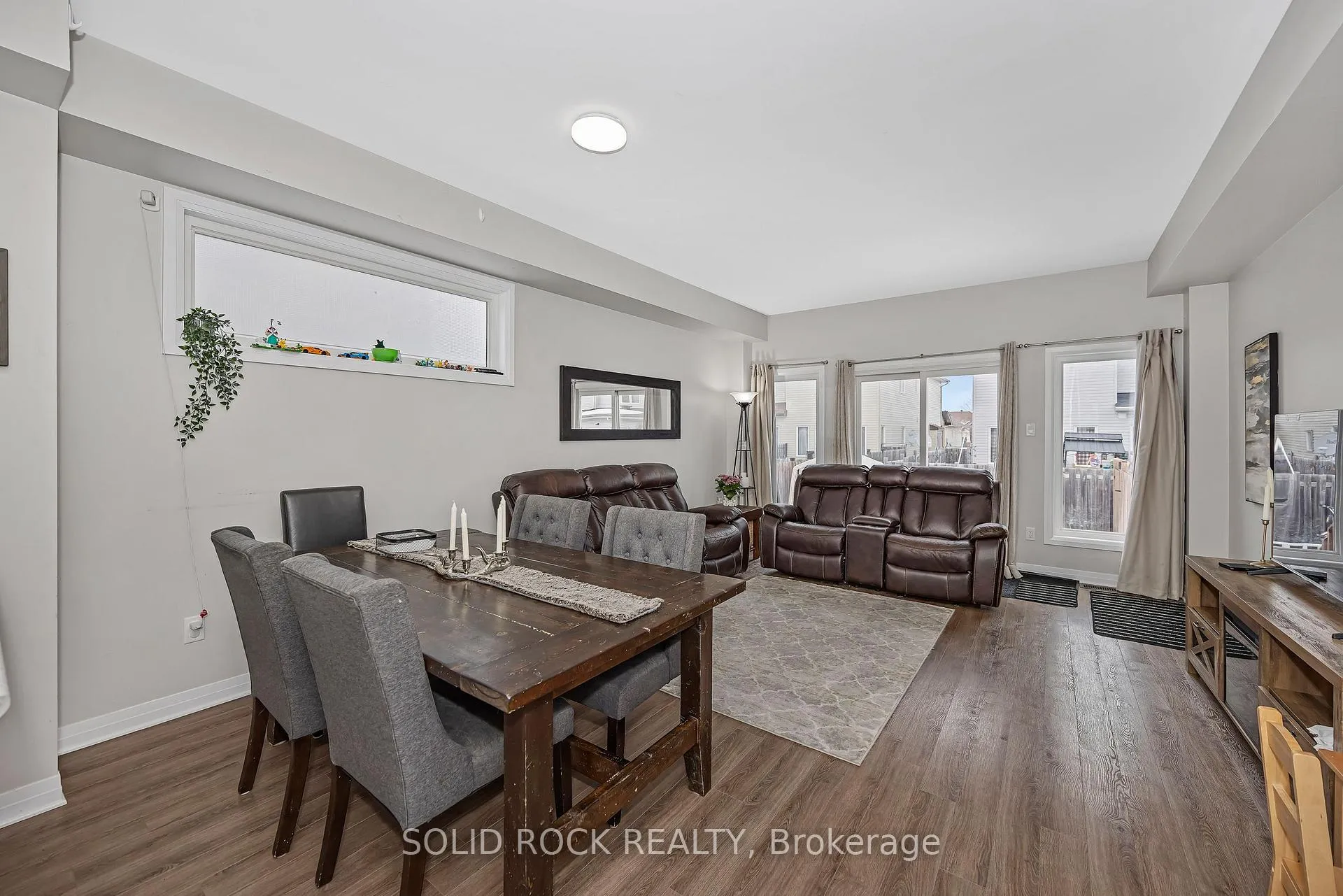 Photo 9 of 30 Mona Mcbride Drive, Arnprior — HOMEH