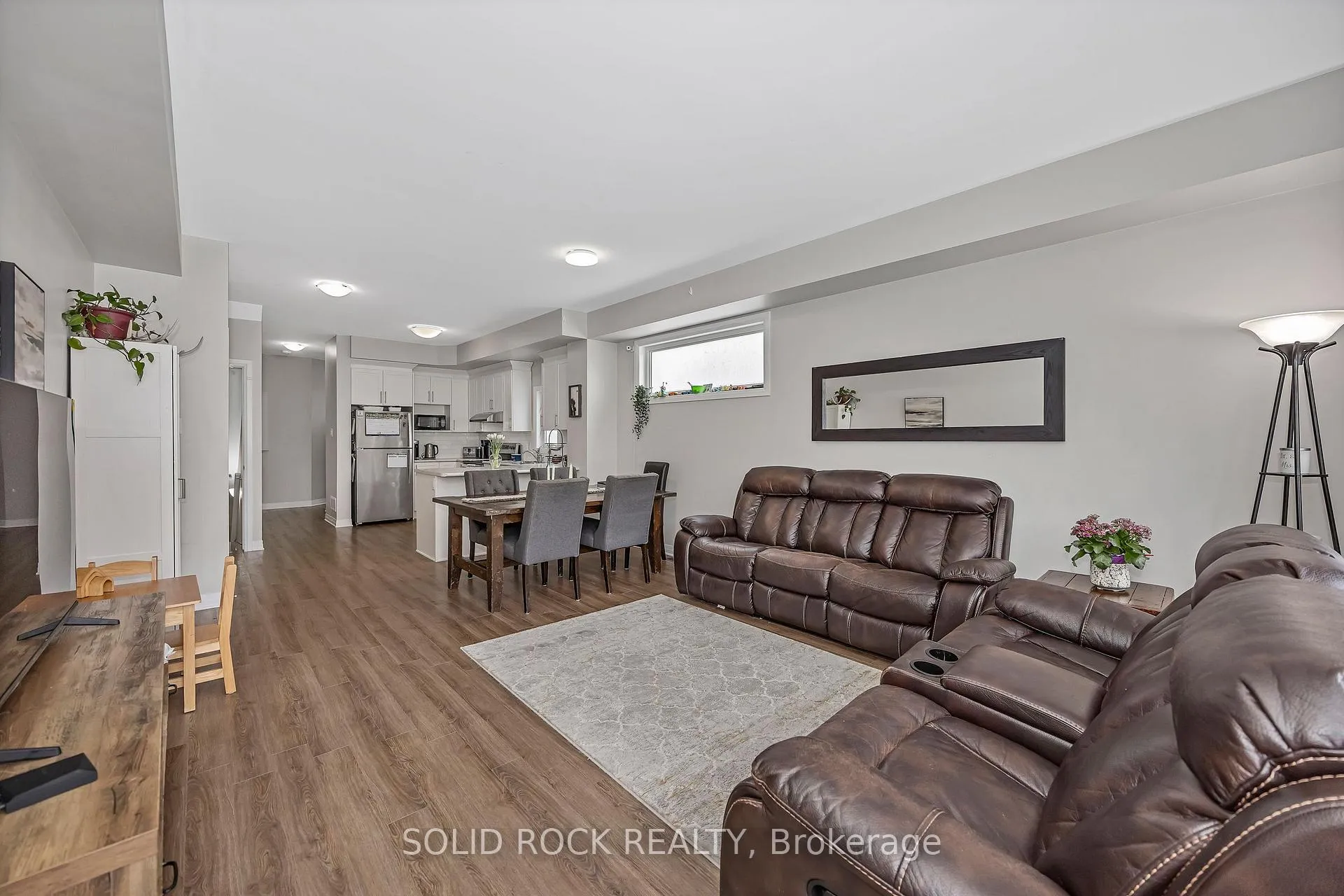 Photo 13 of 30 Mona Mcbride Drive, Arnprior — HOMEH