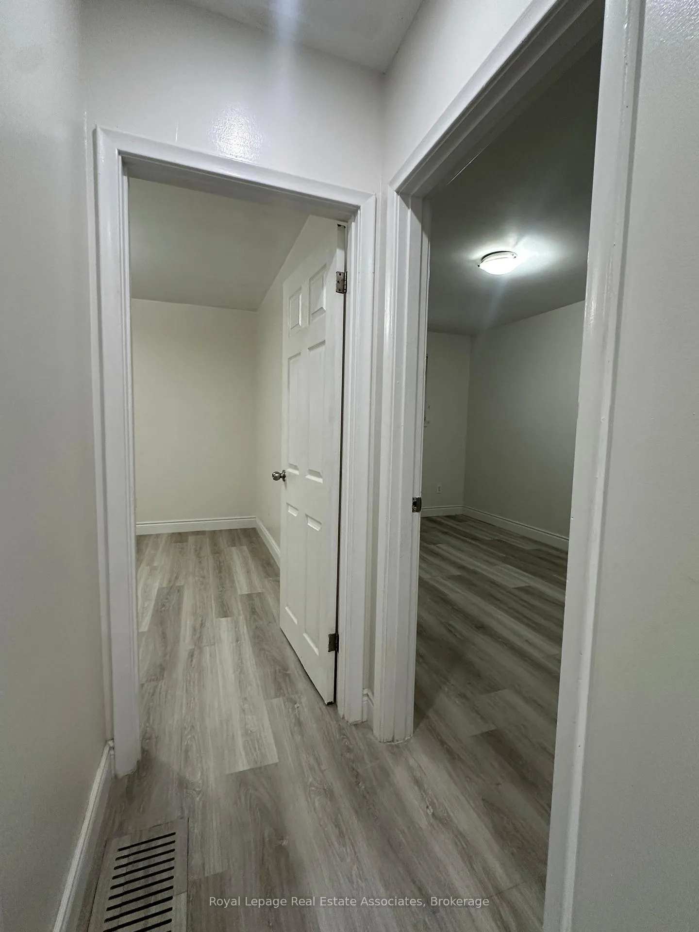 Photo 21 of Unit Main Floor, 25 Ashwood Crescent, Brampton, Avondale — HOMEH