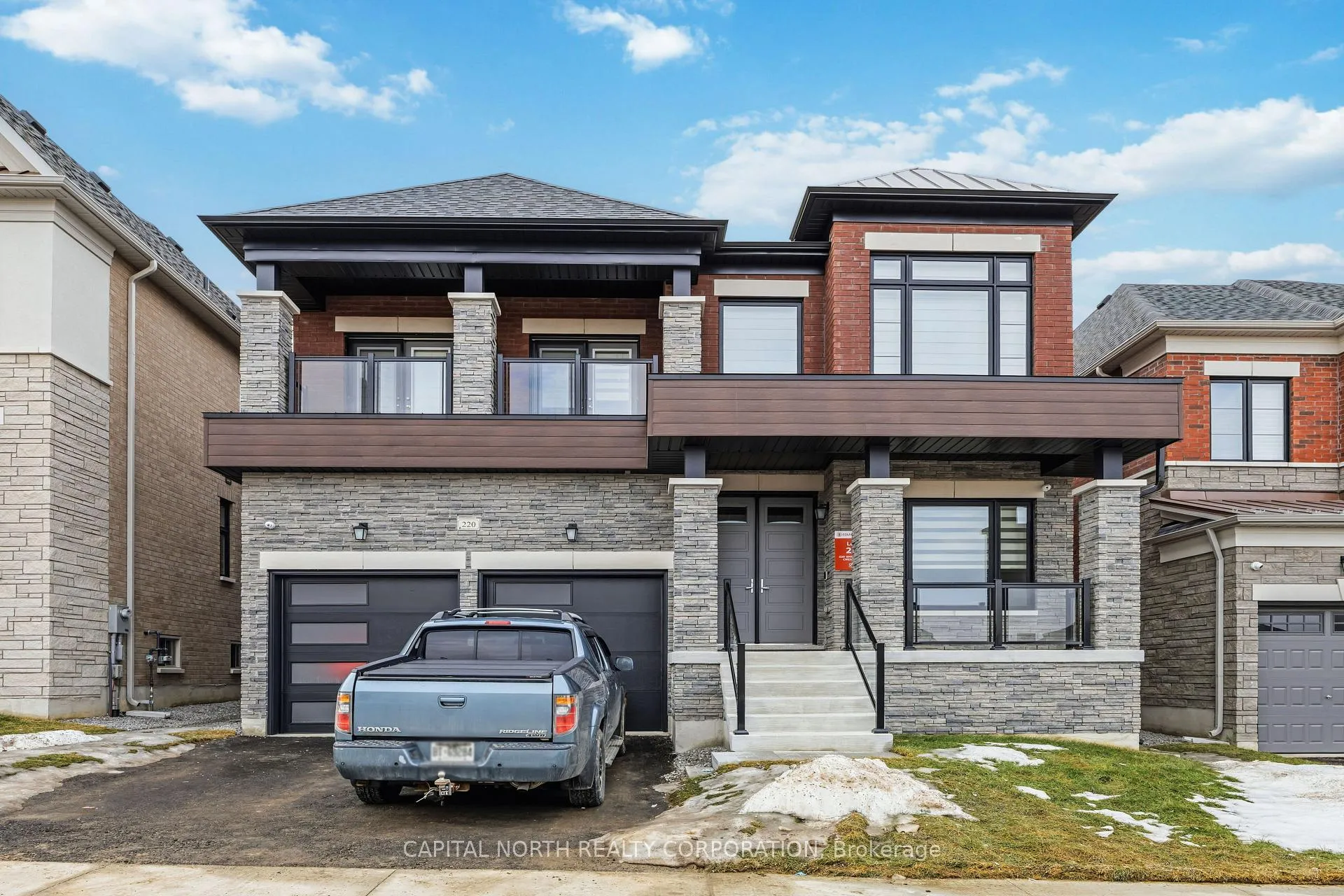 Front of 220 Winthrop Crescent