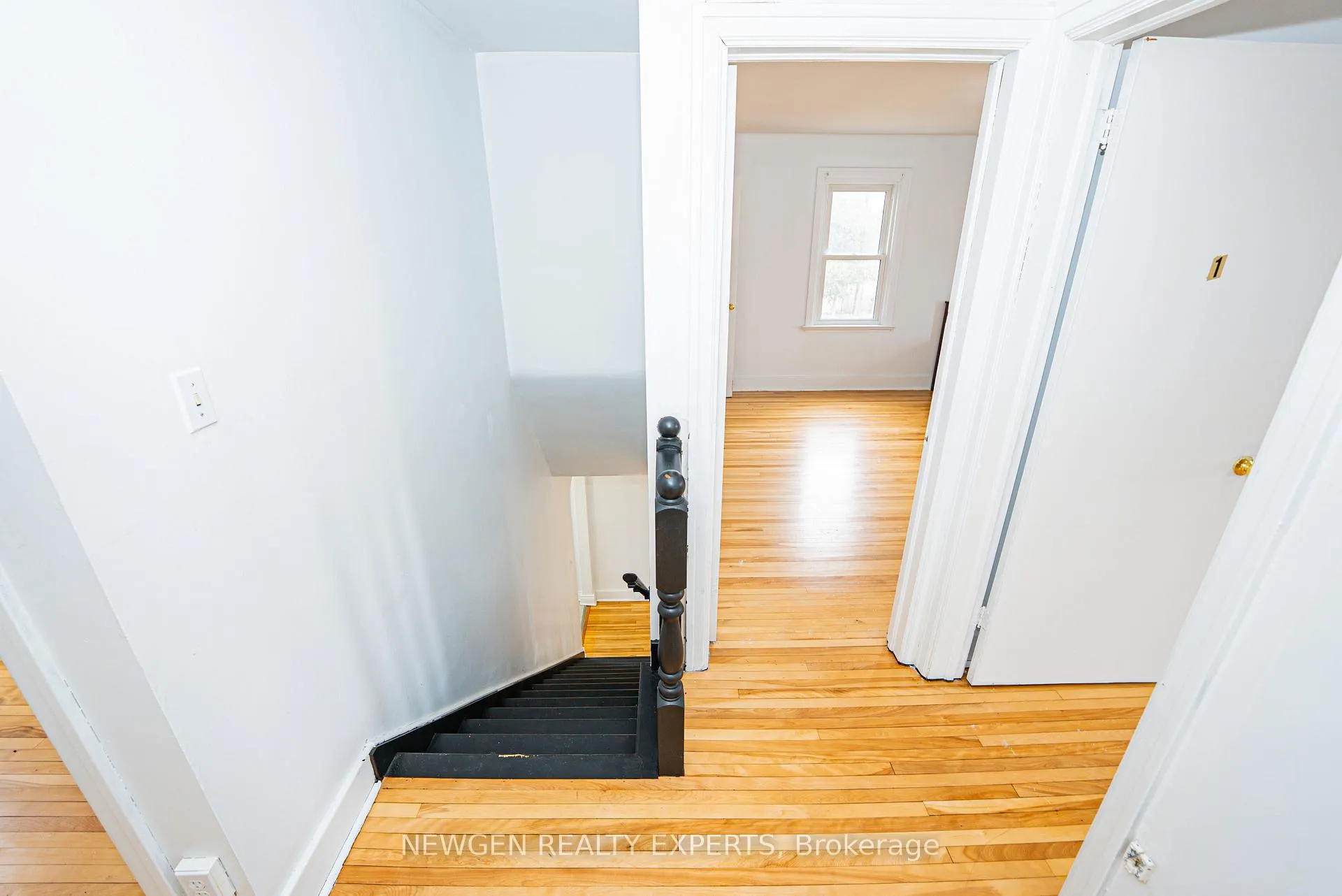 Photo 26 of 280 King George Road, Brantford — HOMEH